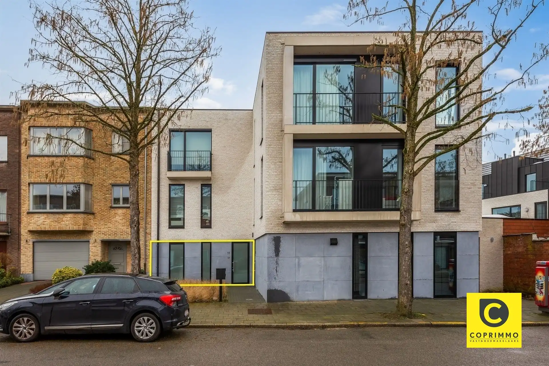 Luxueus 1 slpk app met terras en tuin + parking foto 22