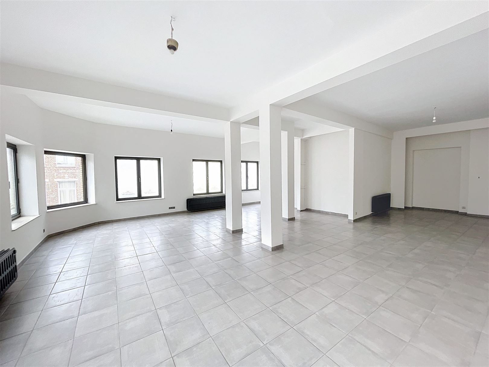 Zeer ruim penthouse - label C - 2 slpks - 200 m² foto 6