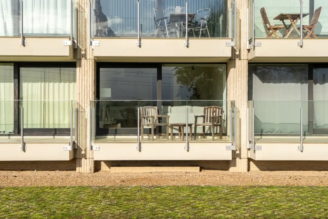 Prachtig gerenoveerd 3 - slaapkamerappartement foto 22