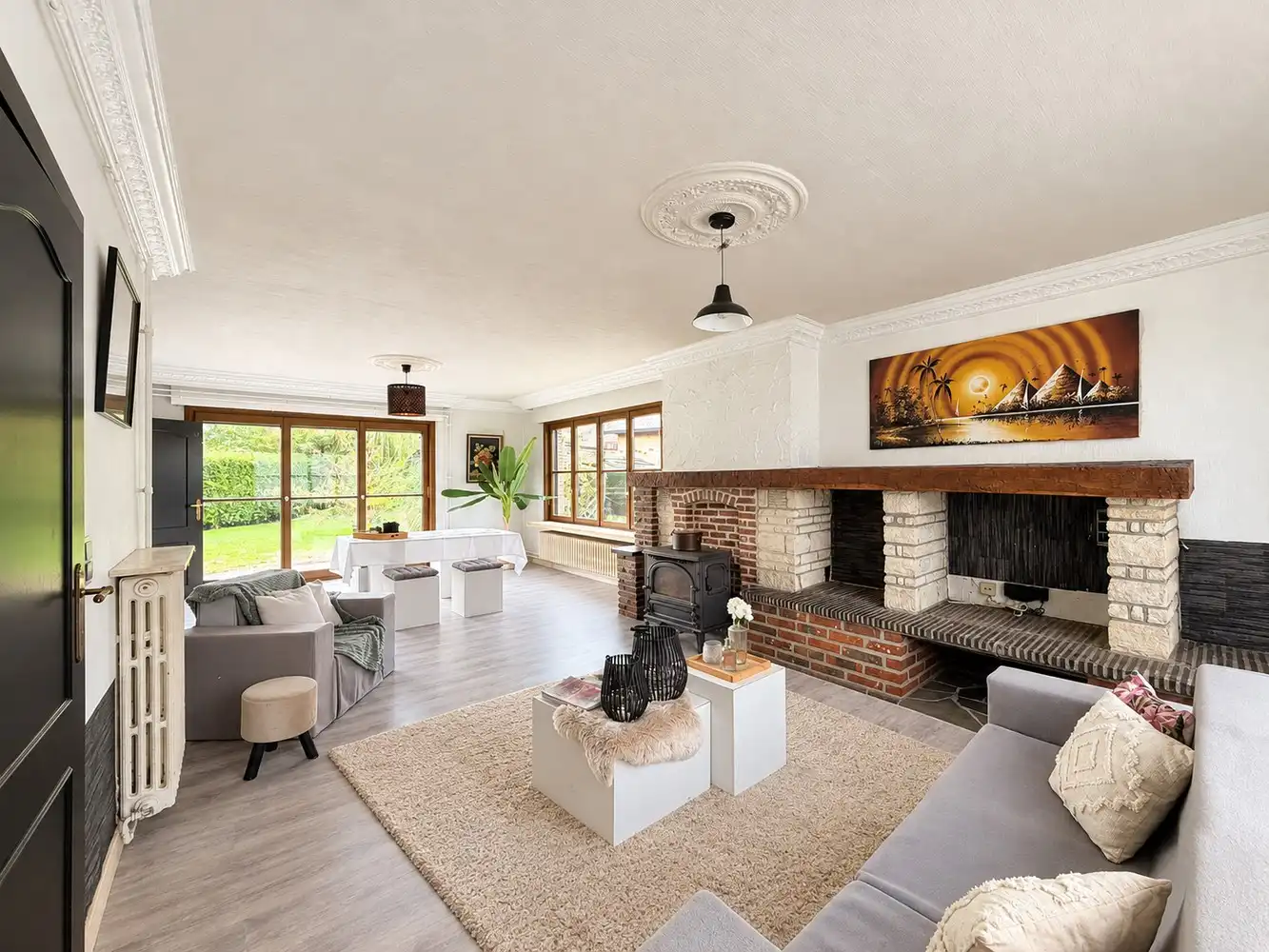 Instapklare, lichtrijke woning met zonnige tuin (628m²) foto 2