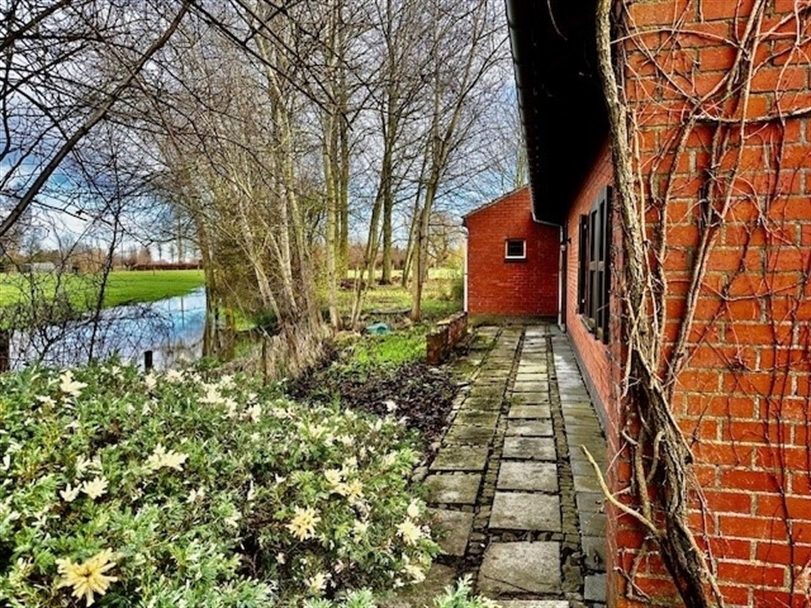 Landelijke karaktervolle woning te huur foto 5