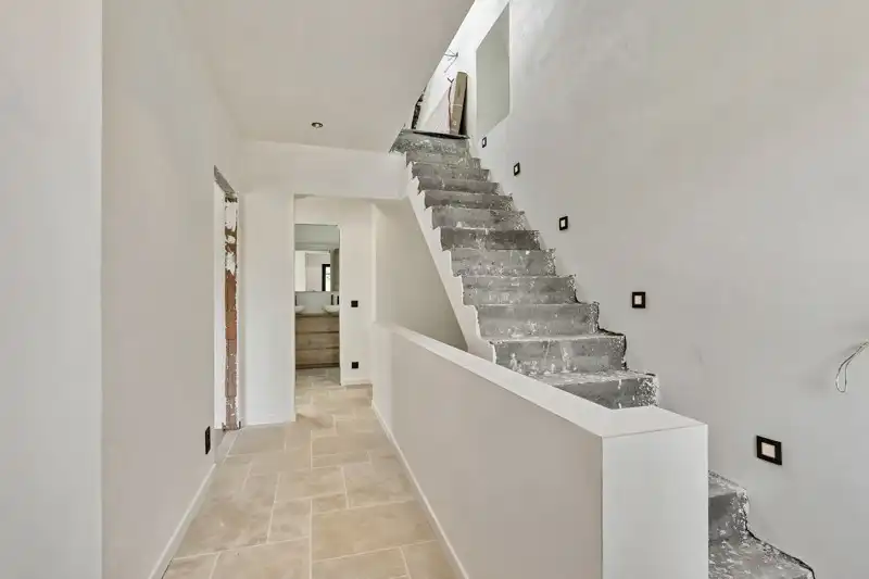 Volledig gerenoveerd landhuis gelegen op 34are foto 33