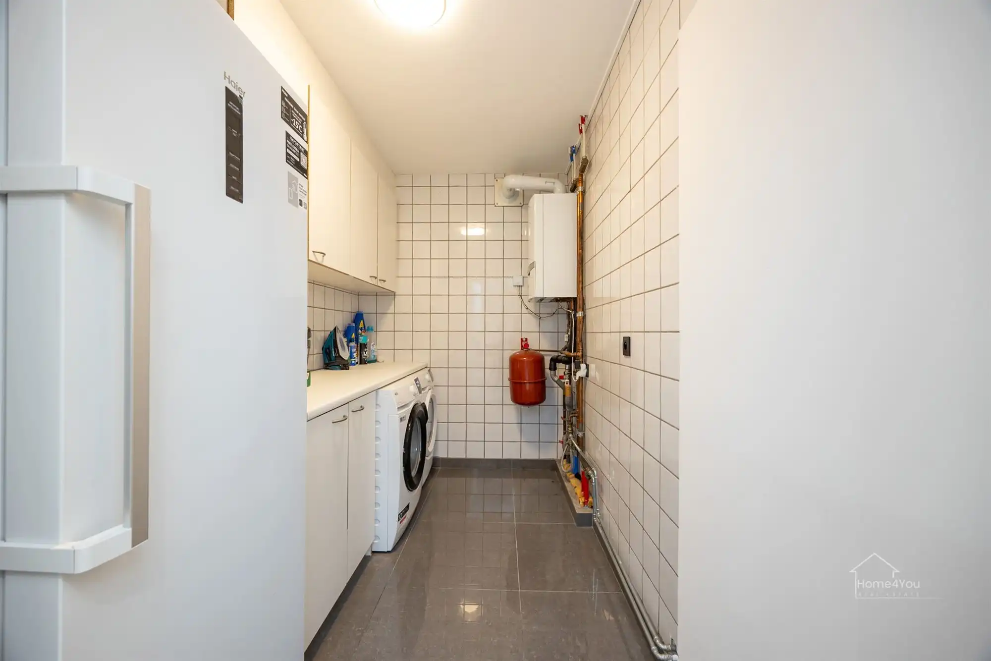 Moderne villa met 3 slaapkamers en zwembad te Waasmunster! foto 7