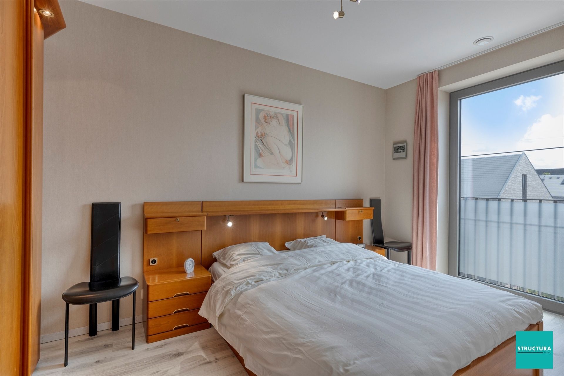 Stijlvol en energiezuinig penthouse met 3 kamers en staanplaats foto 17