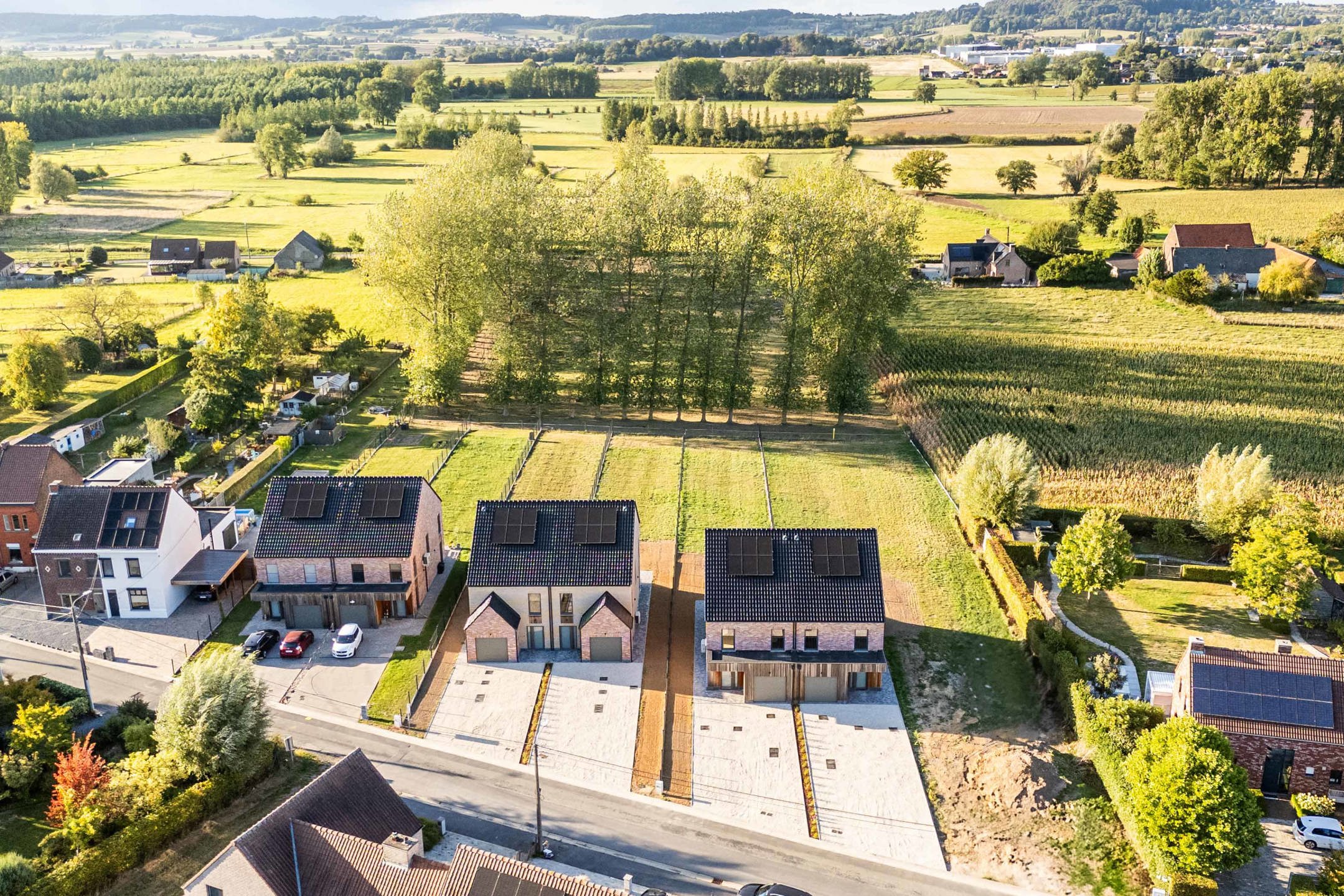 Prachtige nieuwbouwwoning omringd door groen en natuur. foto 29