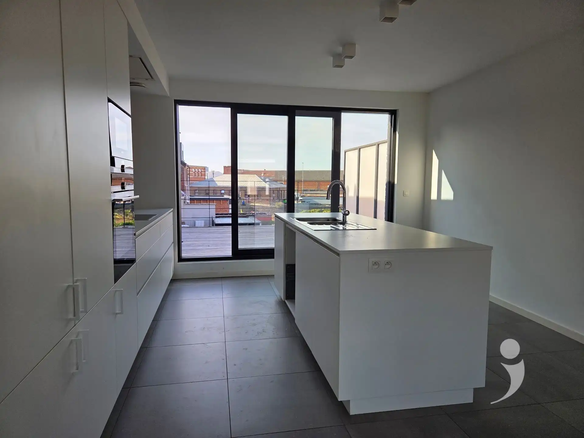 modern appartement op topligging foto 7