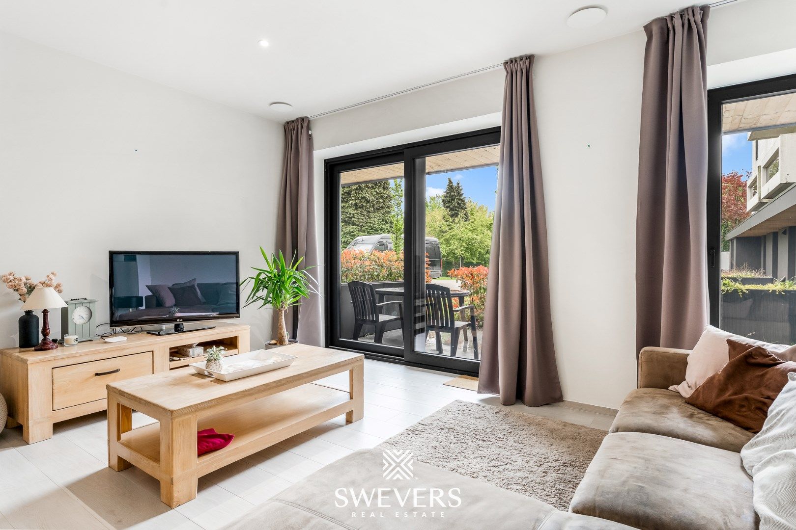 Zorgeloos wonen in een volledig gerenoveerd gelijkvloers appartement te Bolderberg foto 2