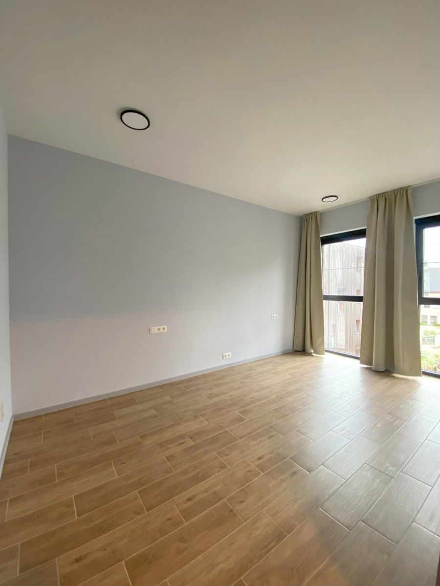 Appartement te huur foto 13