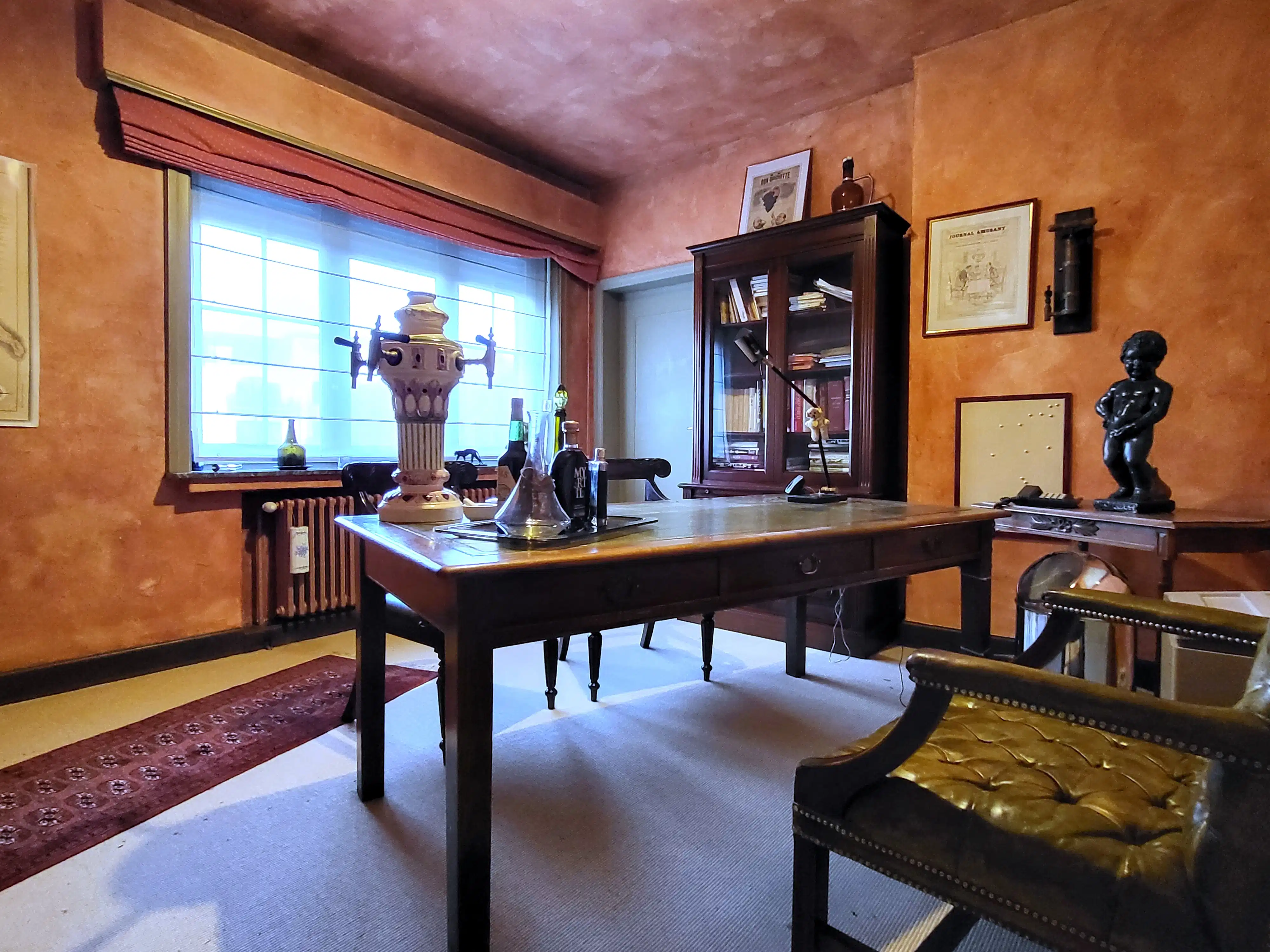 Uniek landhuis op een terrein van 3870m² met aangelegde zuidgerichte tuin en garage!  foto 22