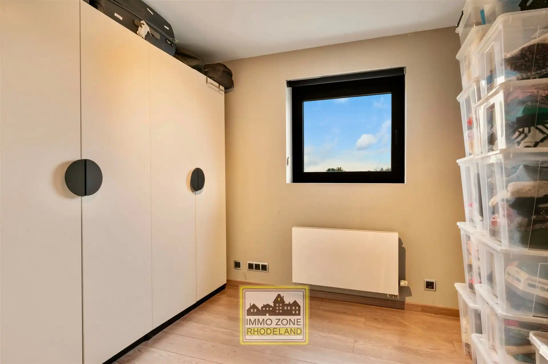 Sublieme moderne woning met prachtige tuin foto 20