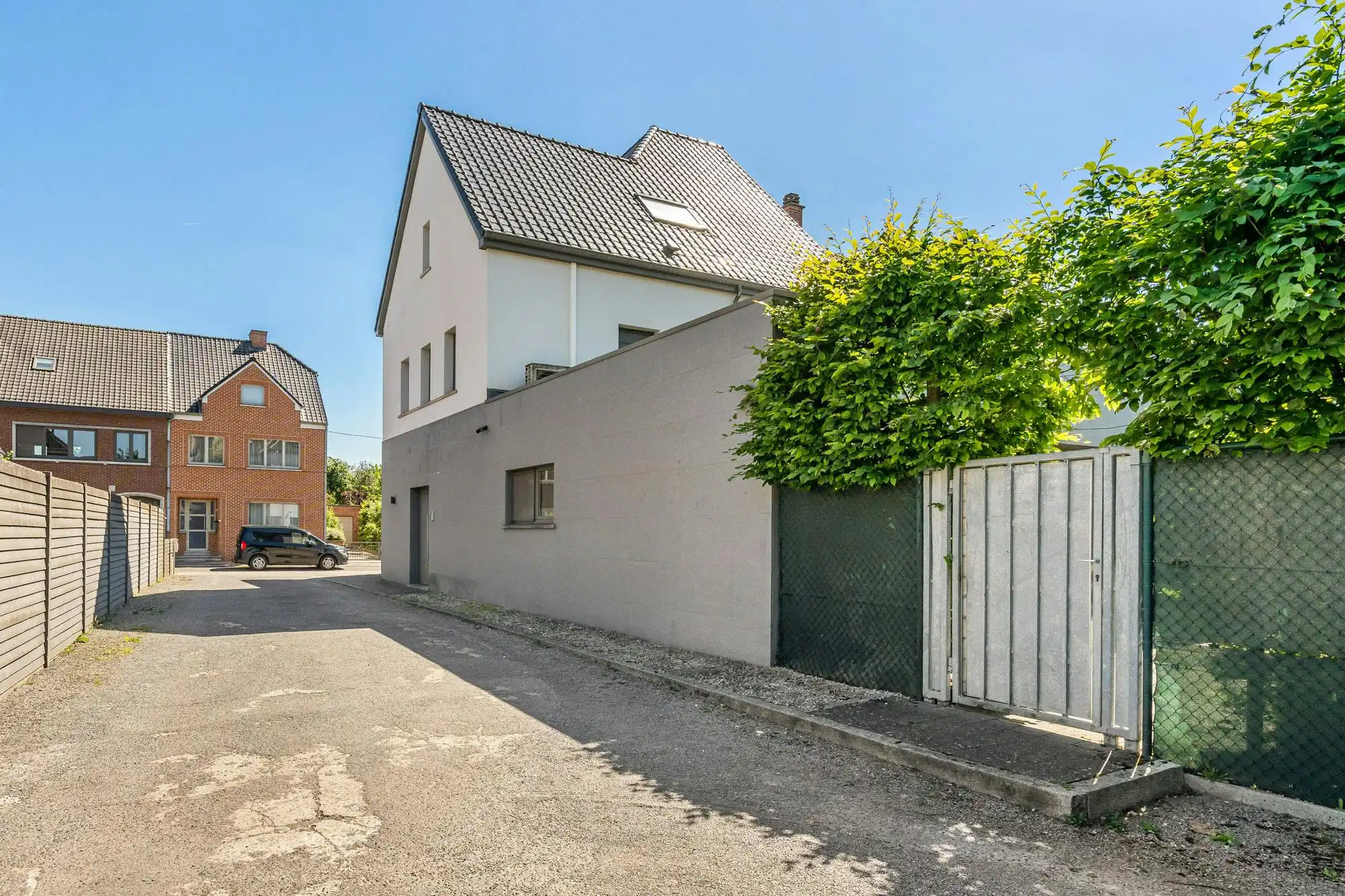 Gerenoveerde woning met praktijkruimte en 4 slaapkamers centrum Diepenbeek foto 23