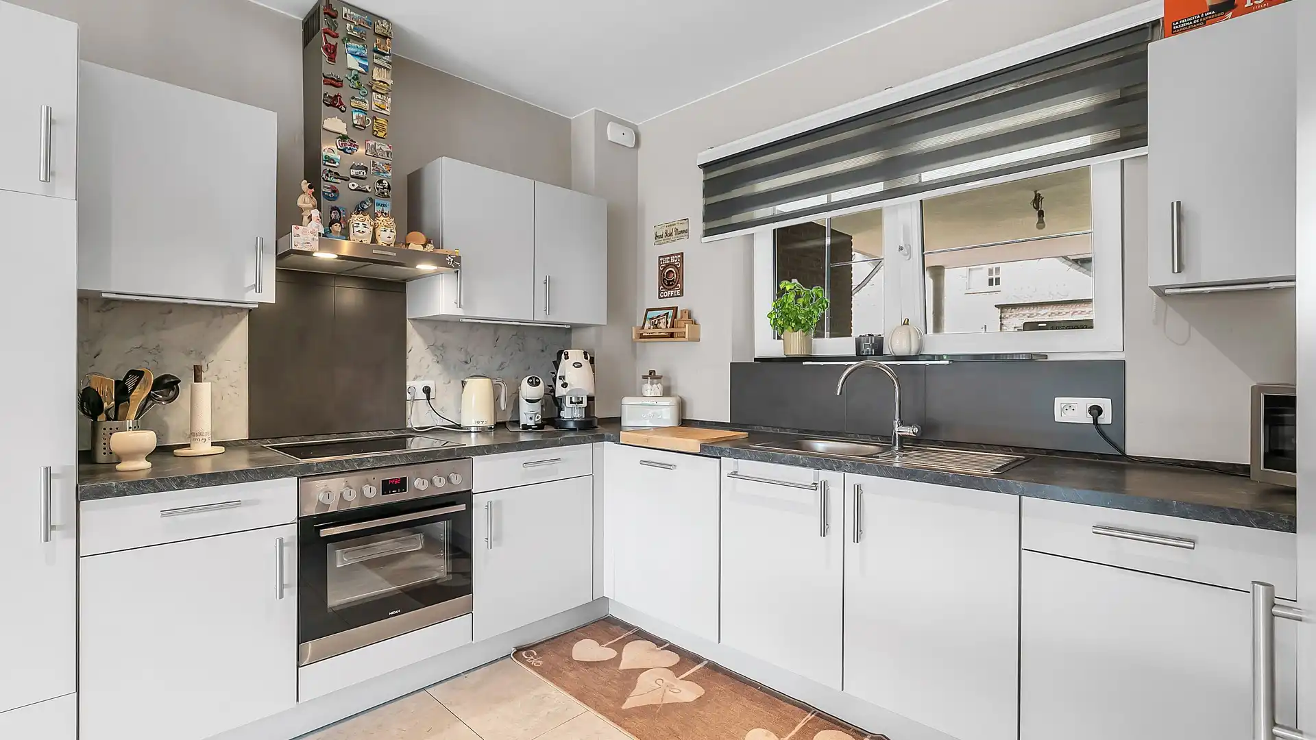 Ruime en energiezuinige nieuwbouwwoning met 5 slaapkamers, zonnige tuin en dubbele garage in Maasmechelen foto 5