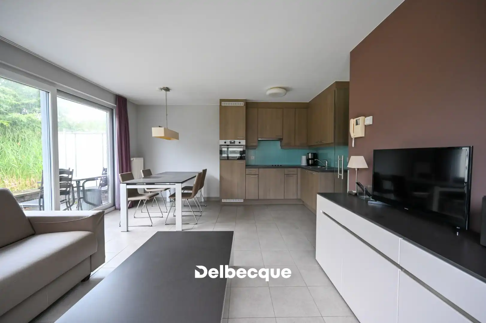 Instapklaar éénslaapkamerappartement vlak bij zee foto 4