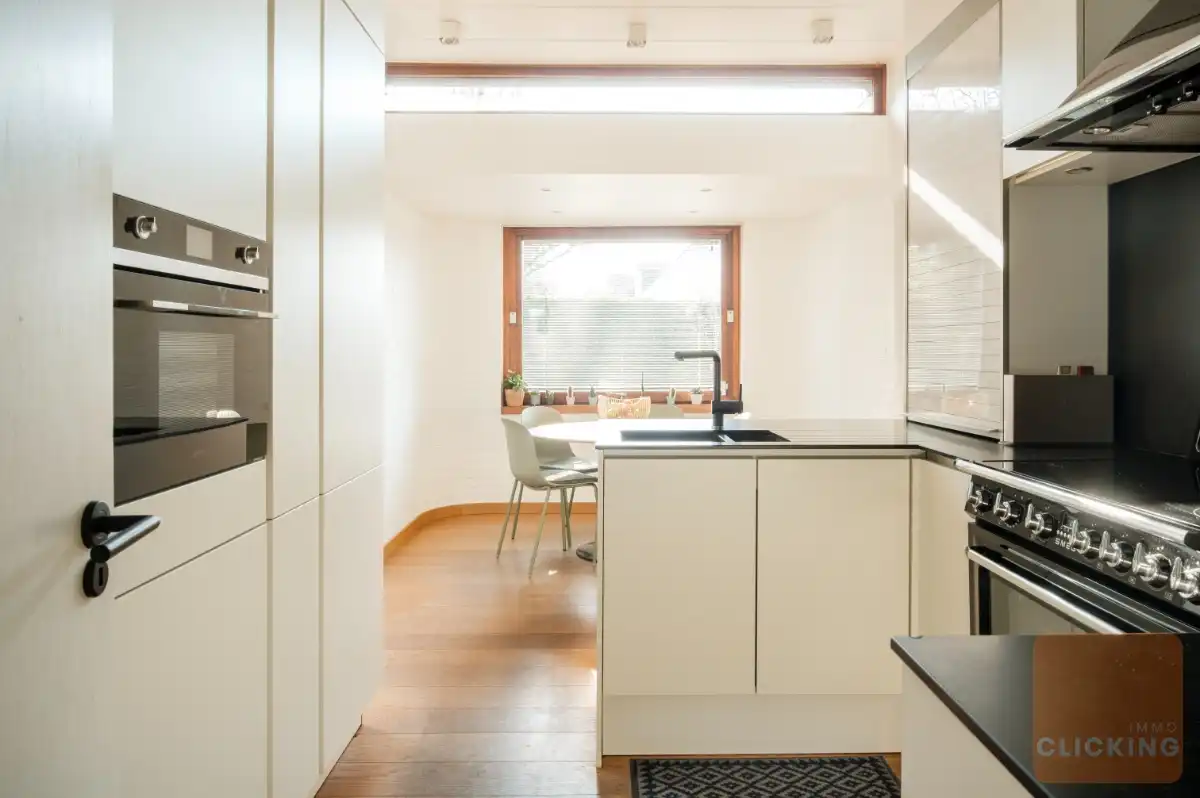 Exclusieve architectenvilla op een uitzonderlijke ligging in Wemmel foto 14