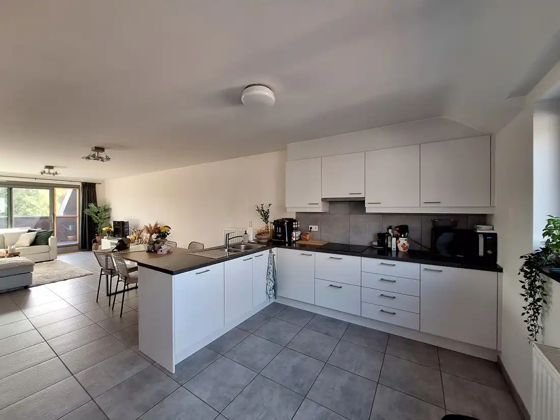 Modern appartement in het centrum van Zolder foto 7