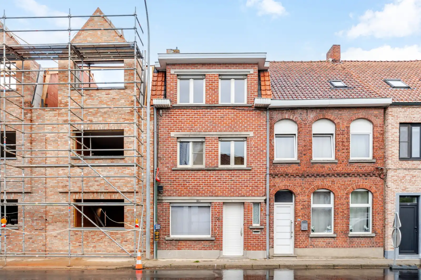 Woning met 4 slaapkamers foto {{pictureIndex}}