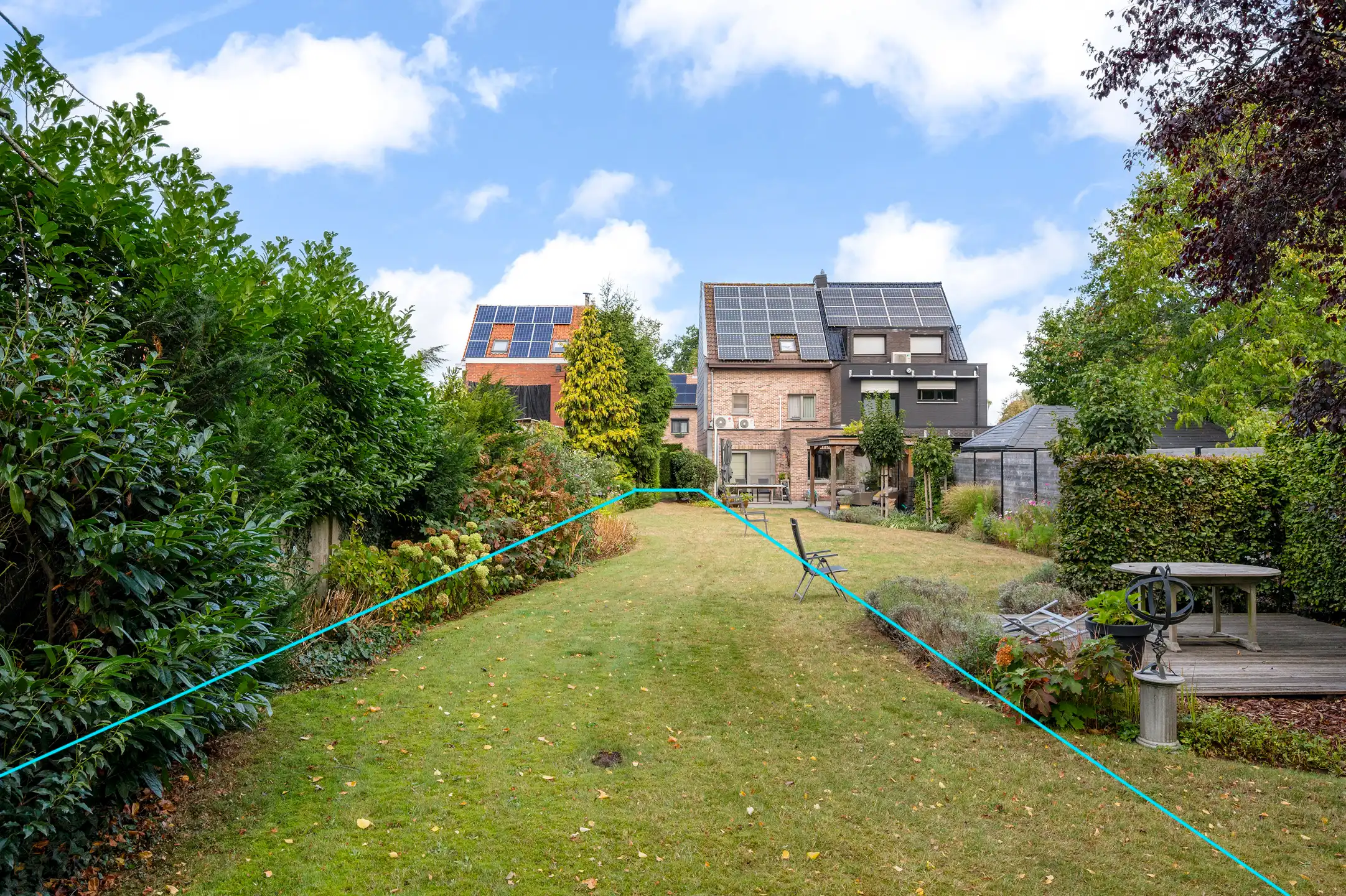 Zuidoost georiënteerde bouwgrond! foto 3