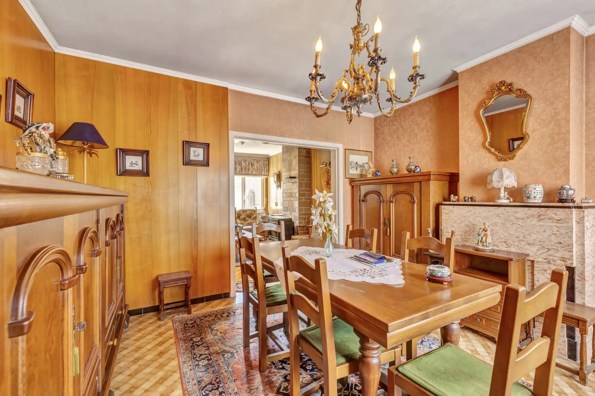 Te renoveren woning met veel potentieel te Liedekerke foto 2