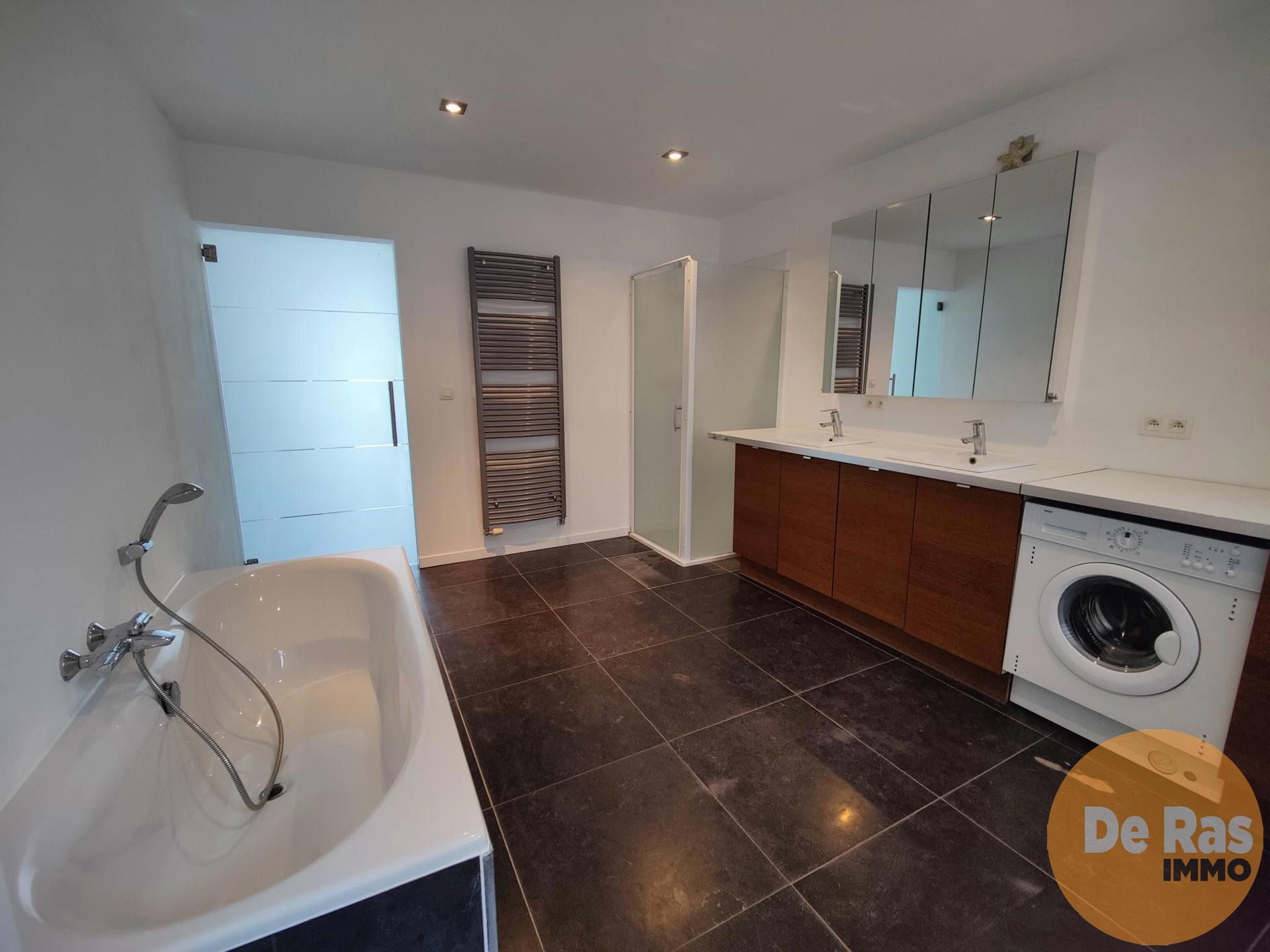 HELDERGEM - halfopen bebouwing met 4 slaapkamers  foto 7