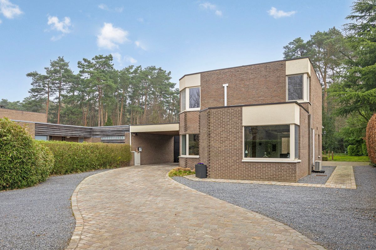 TIJDLOZE PAREL IN HET GROEN - STIJLVOL GERENOVEERDE VRIJSTAANDE WONING MET PRAKTIJK- OF BUREAURUIMTE OP RUIM PERCEEL VAN 13A31CA. foto 39