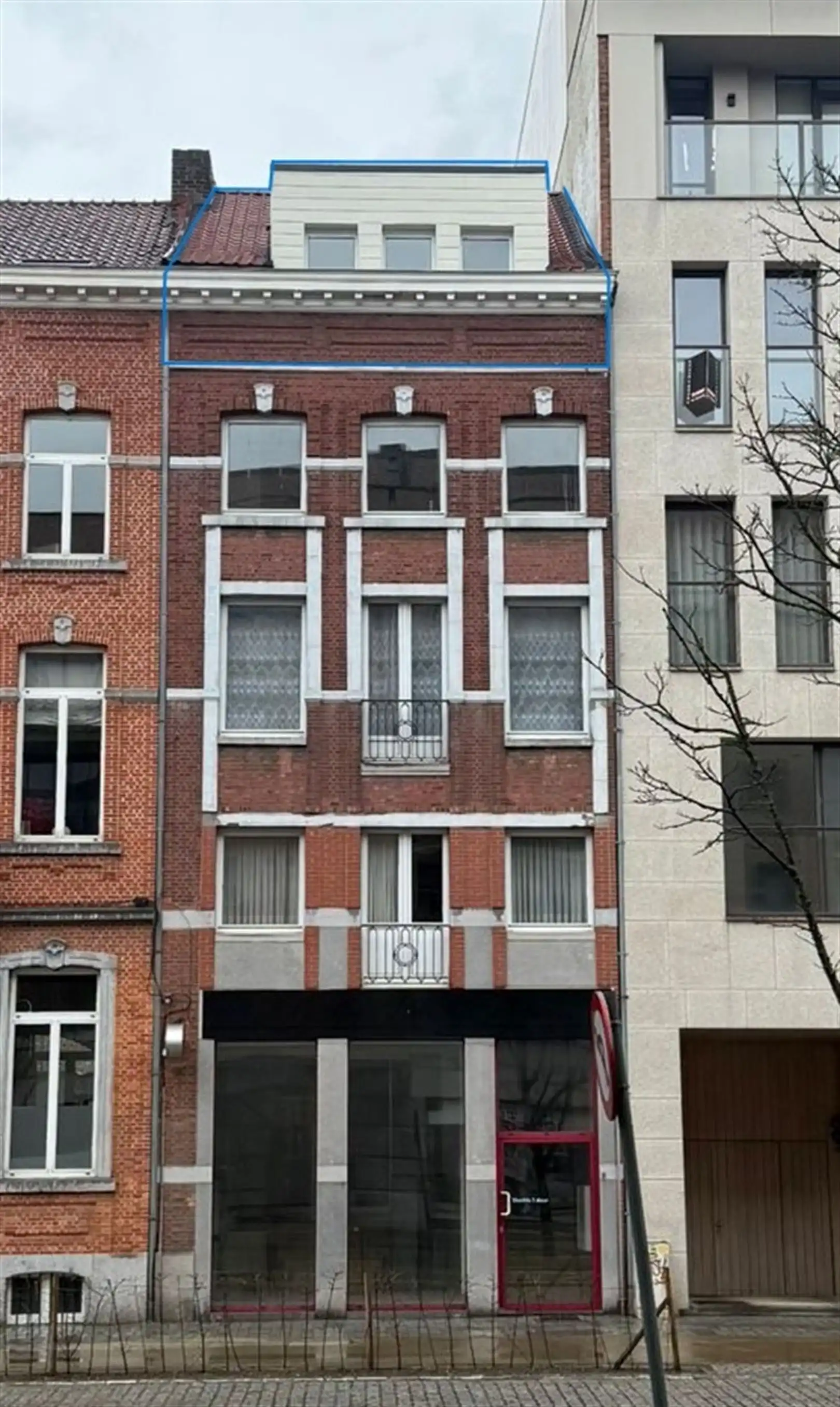 TE HUUR: Dakappartement met 1 slaapkamer in Hasselt! foto {{pictureIndex}}