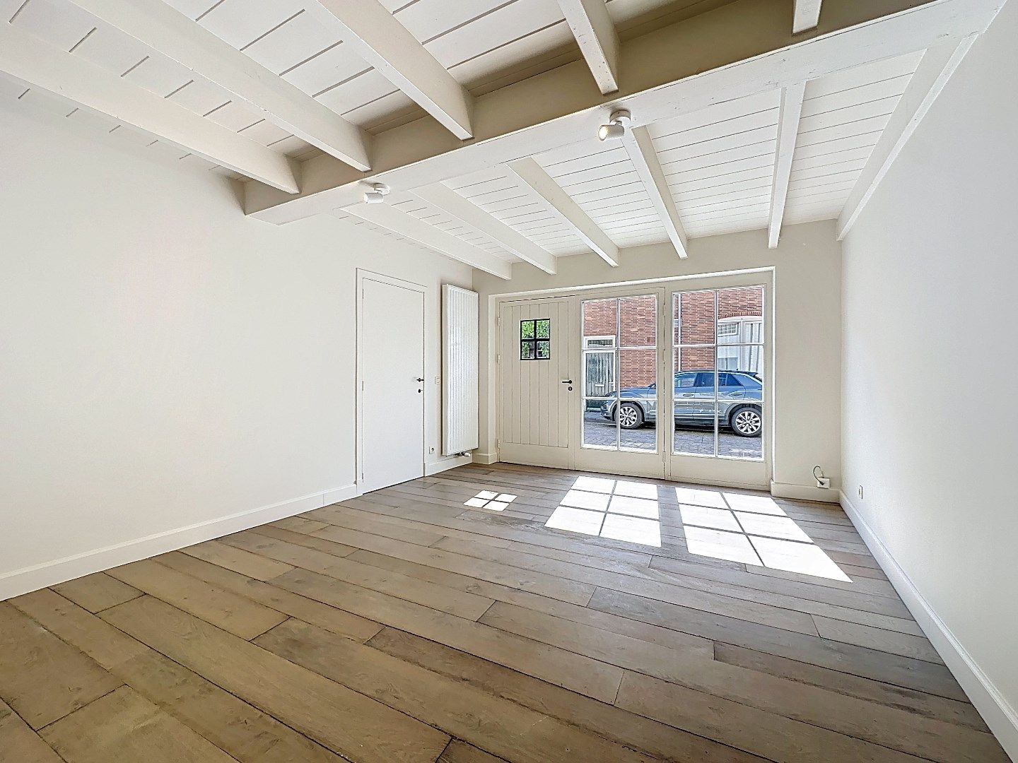 Sfeervolle en luxe tussenwoning in Zuidzande met vrij zicht over de velden foto 26