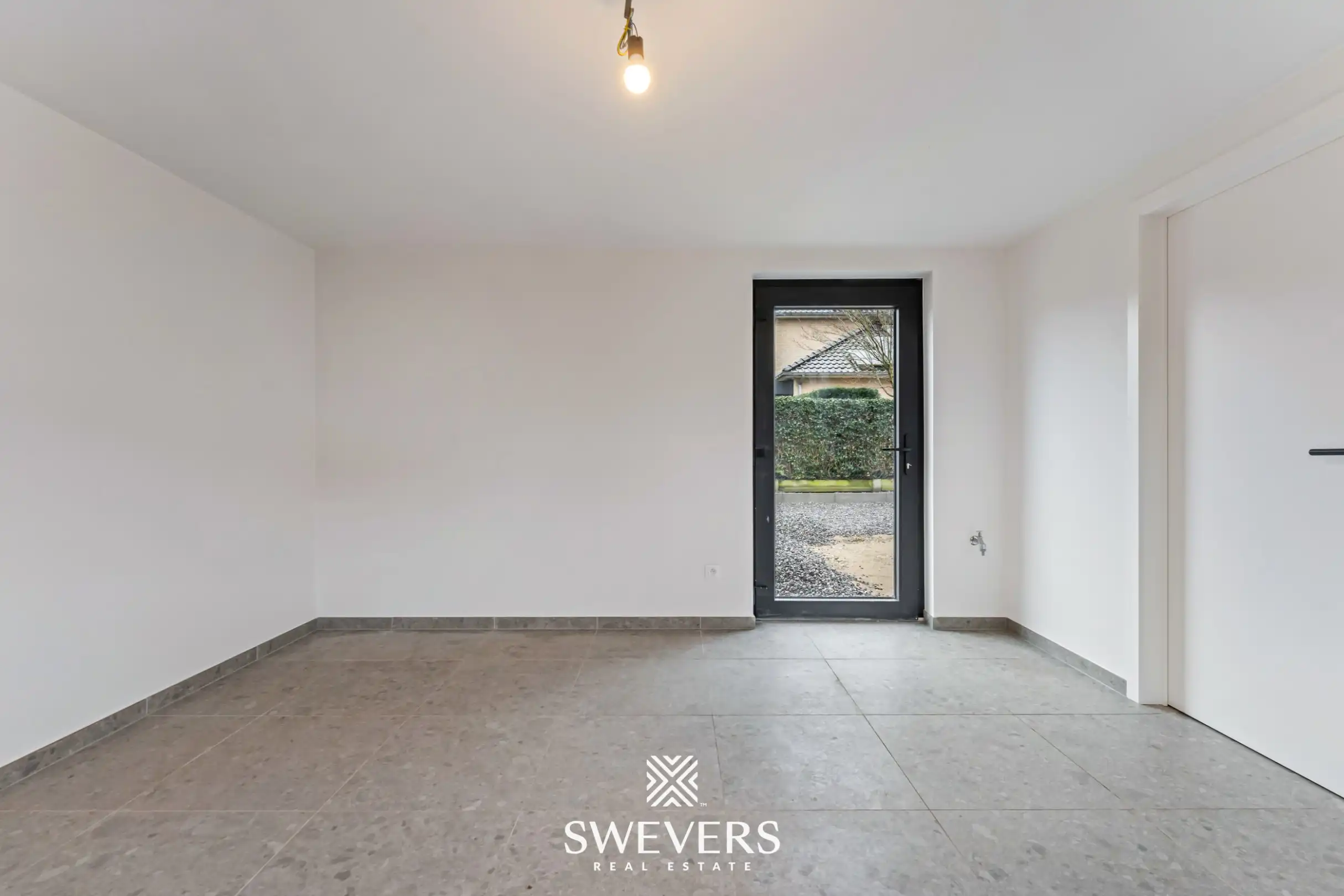 Exclusief wonen (253 m²) in een volledig gerenoveerde open bebouwing te Zonhoven (aankoop aan 2% mogelijk) foto 18