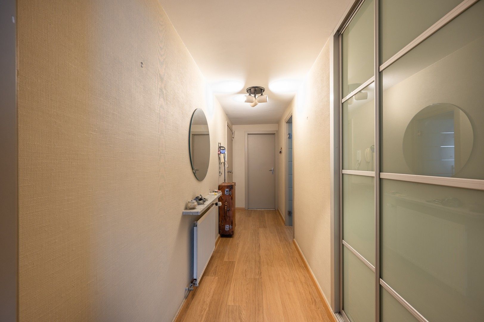 Appartement met zijdelings zeezicht gelegen vlakbij de winkels in de Kustlaan en de Zeedijk. foto 12