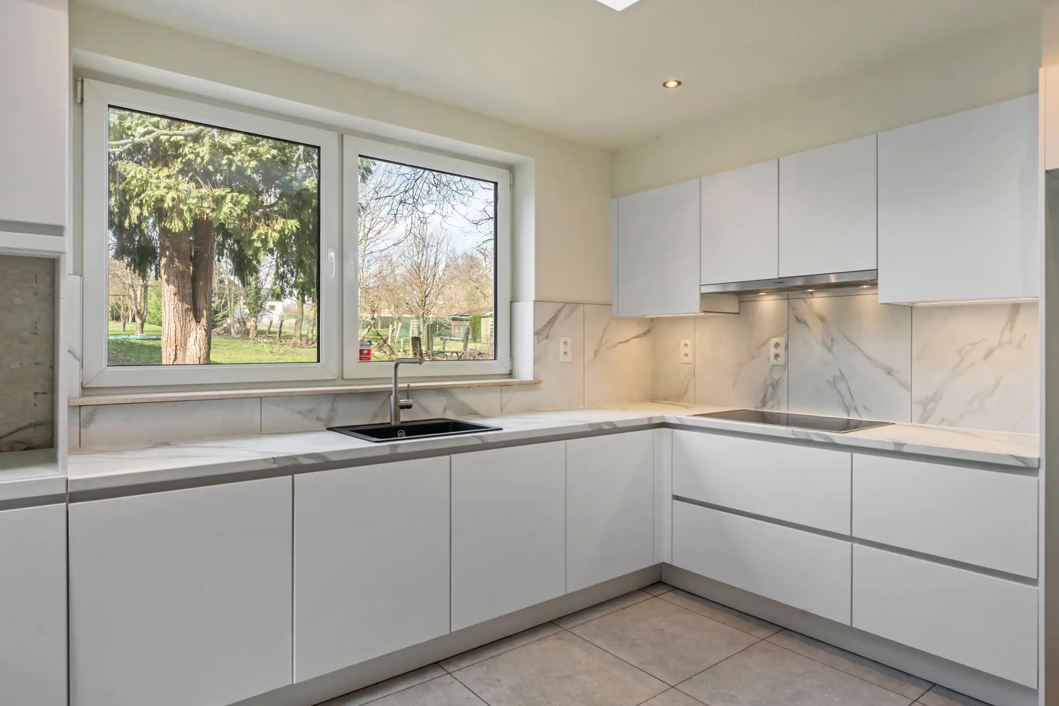 Ruime eengezinswoning met tuin in Herderen foto 5