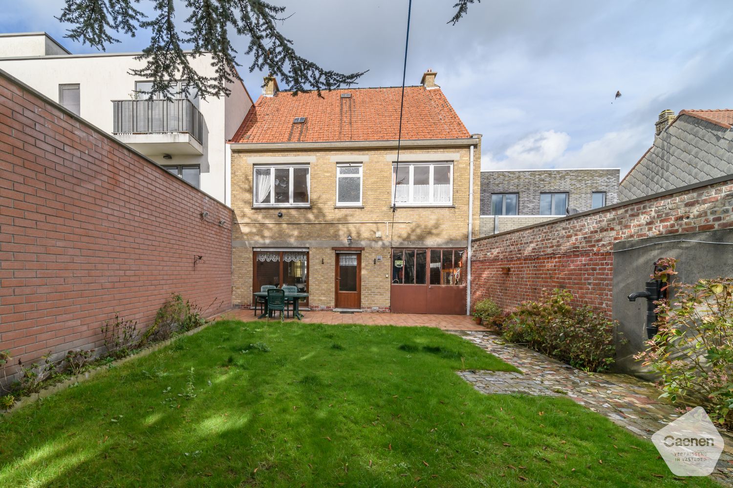 Verrassend ruime woning op toplocatie in De Panne – vlakbij Markt en invalswegen! foto 2