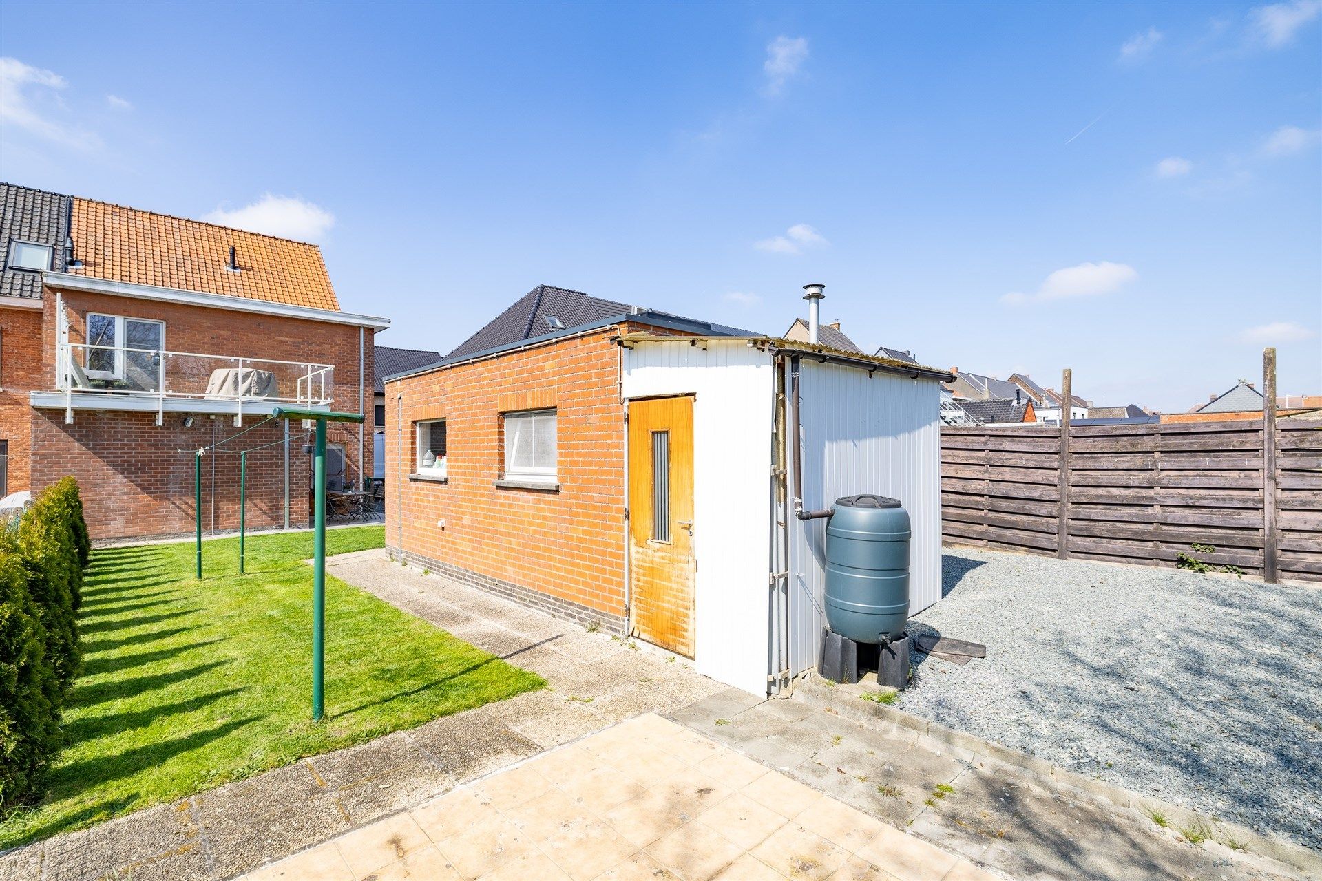 Topinvestering van 2 appartementen met tuin, garage en zolder foto 13