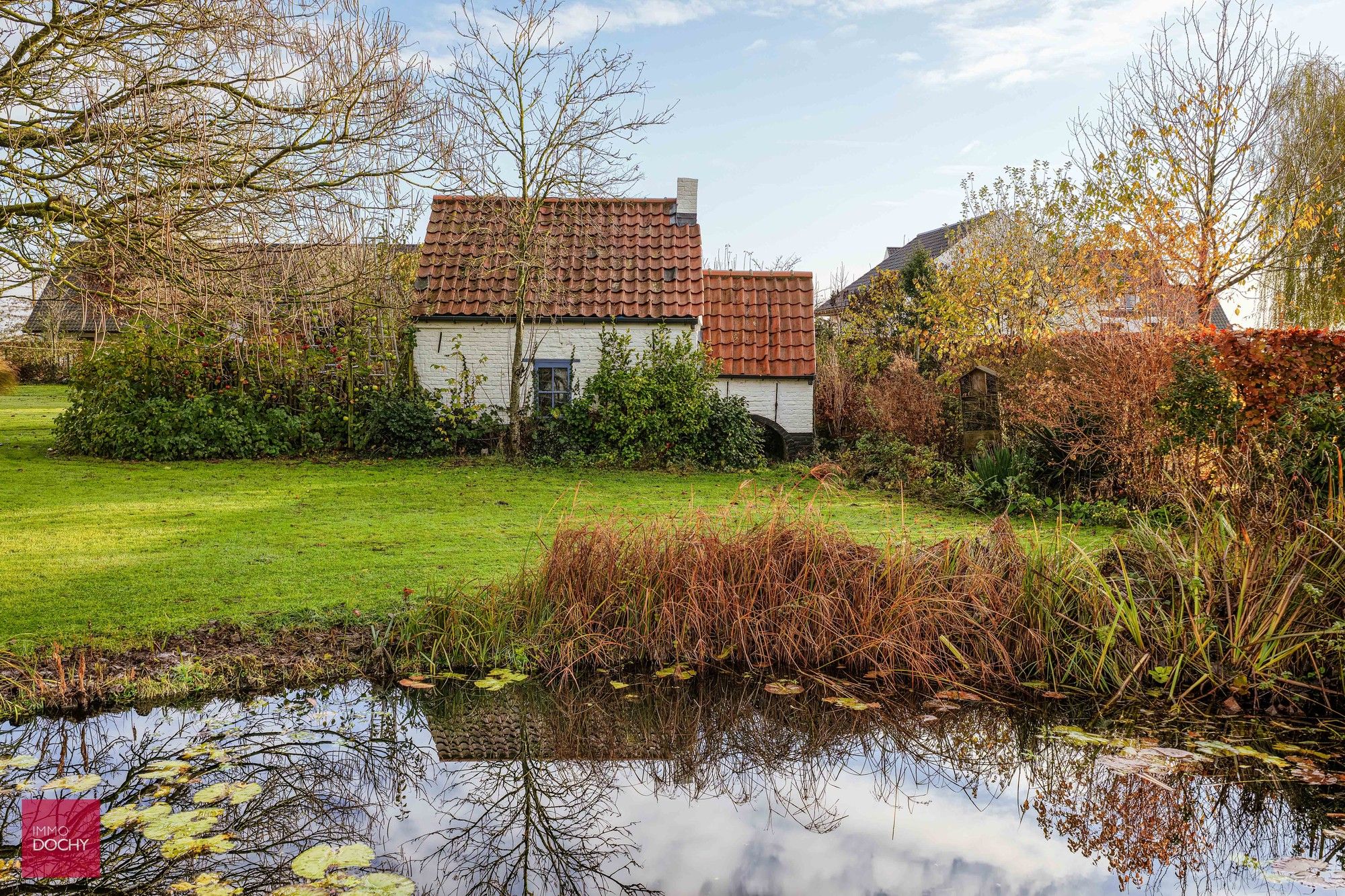 Landelijk gelegen charmante hoeve mét woonfunctie foto 10