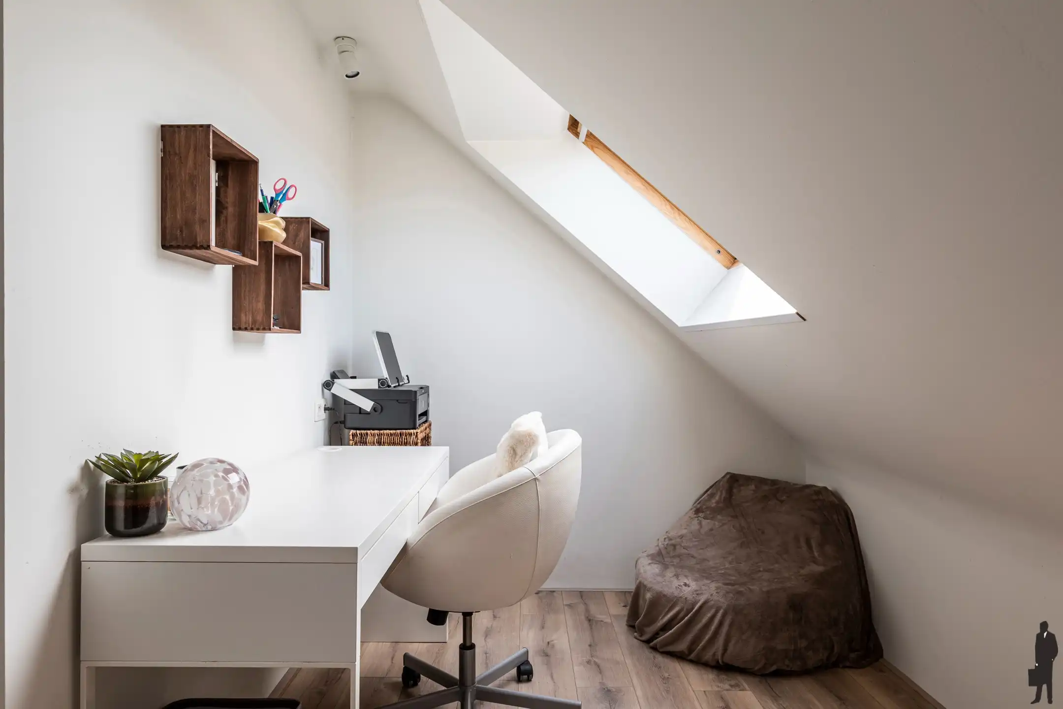 Instapklare woning met 4 slpk. te Minderhout foto 20