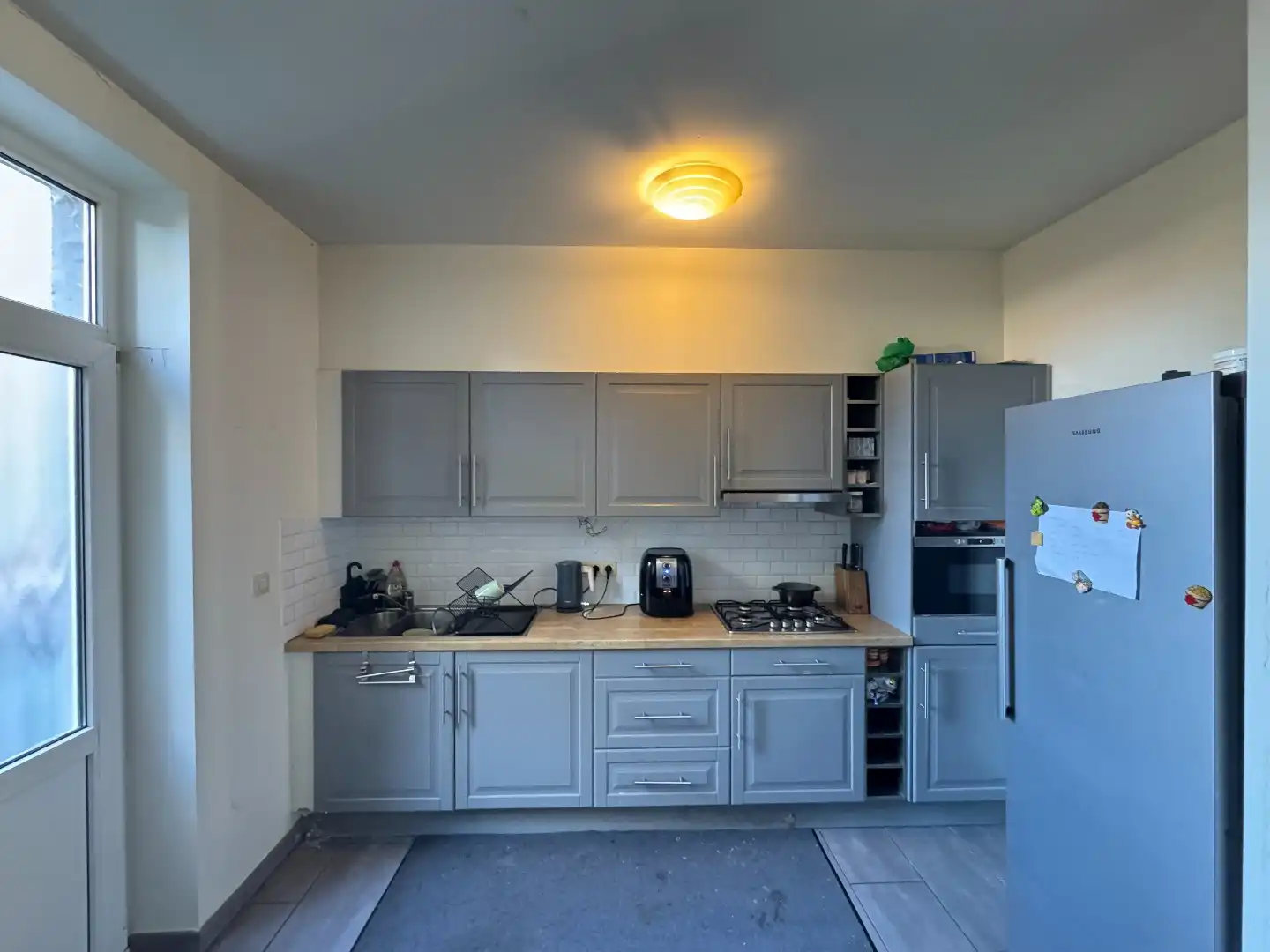 EEN RIJWONING MET TUIN foto 3