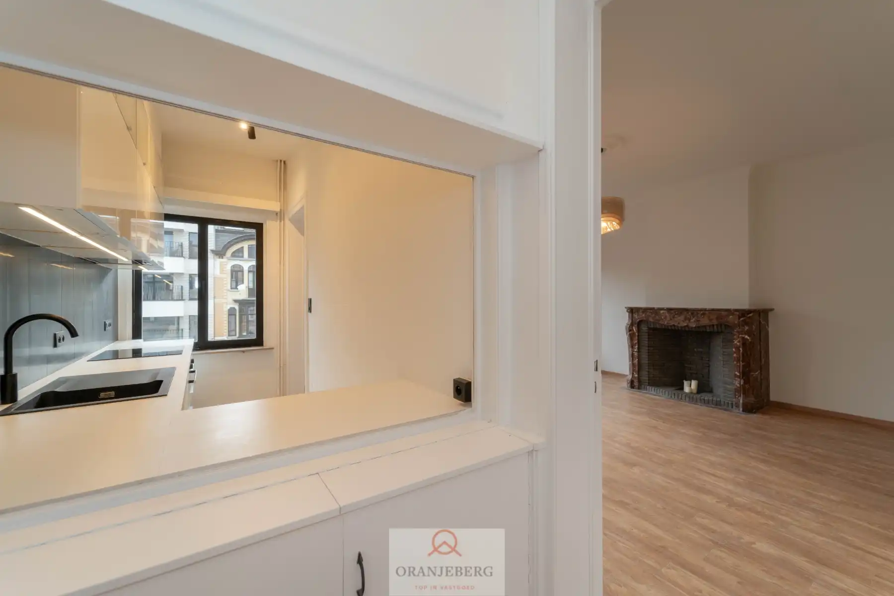 Ruim appartement aan station Gent-Sint-Pieters foto 2