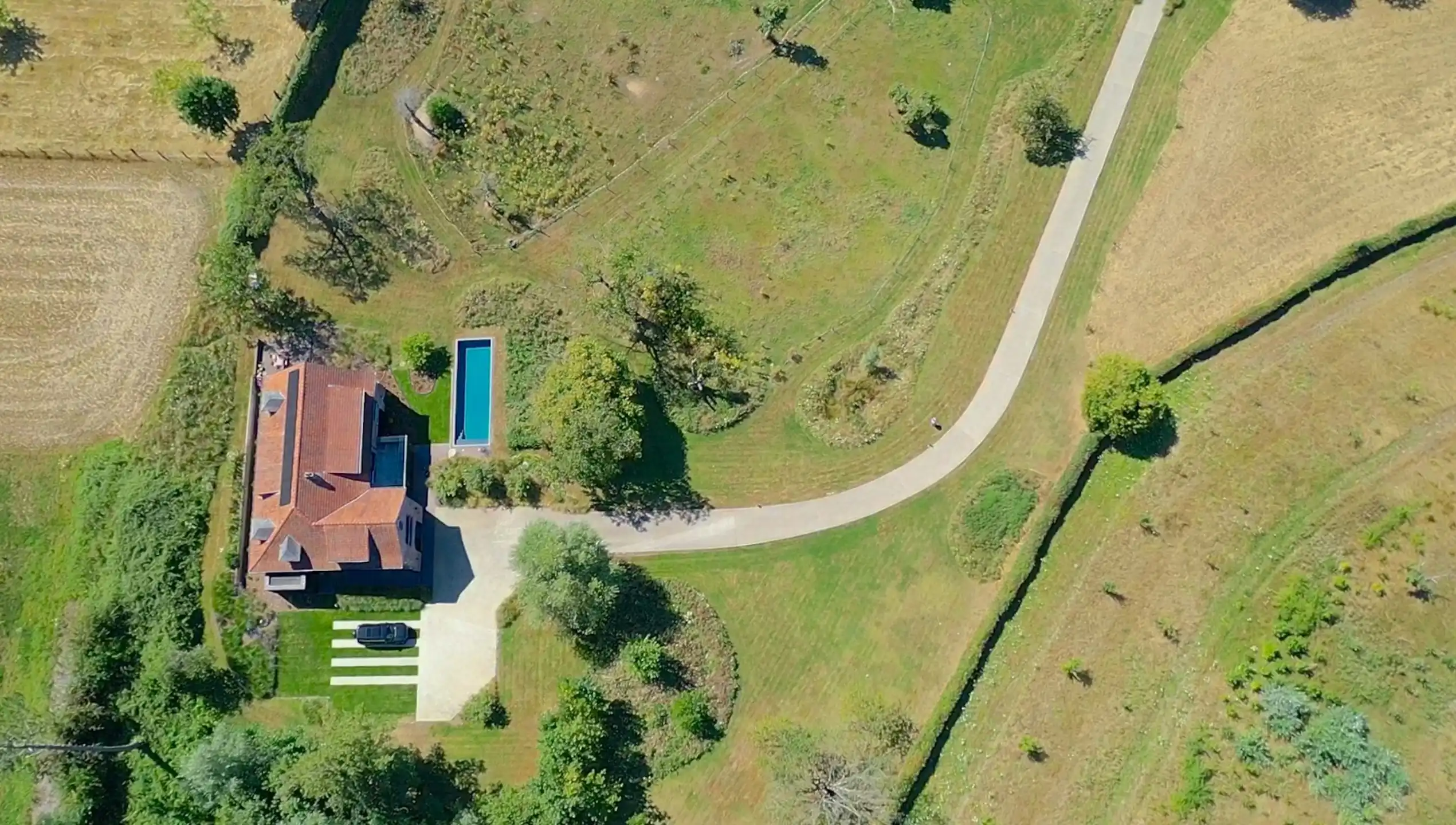Stijlvol wonen in een uitzonderlijk groene setting foto 2