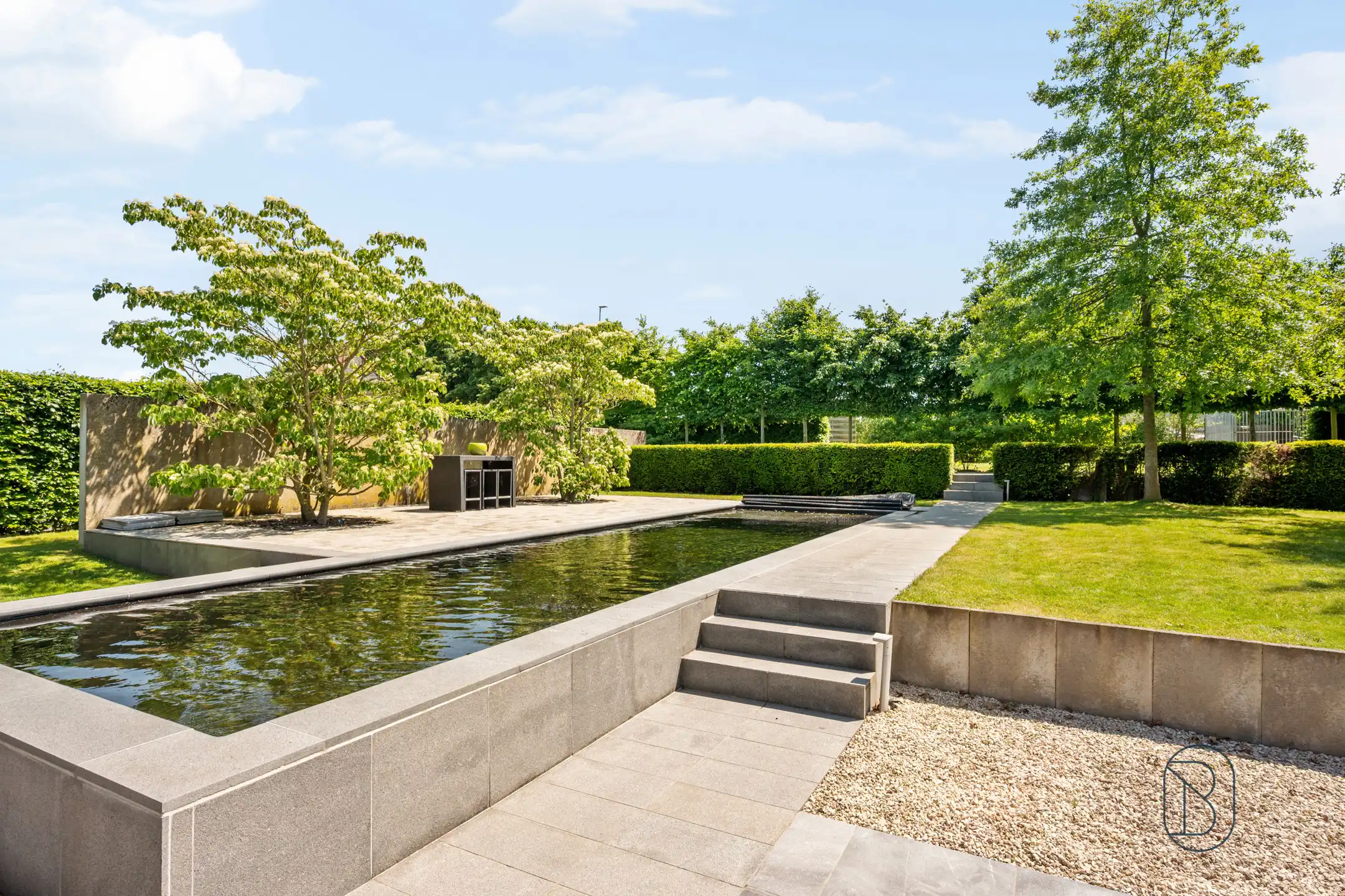 Grote energiezuinige villa met zwemvijver en mooie tuin foto 6