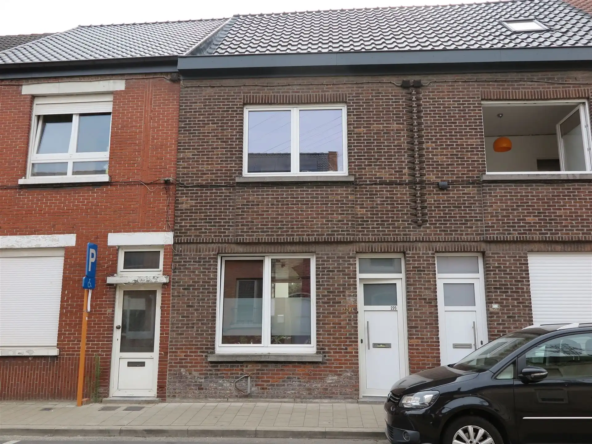 Huis foto {{pictureIndex}}