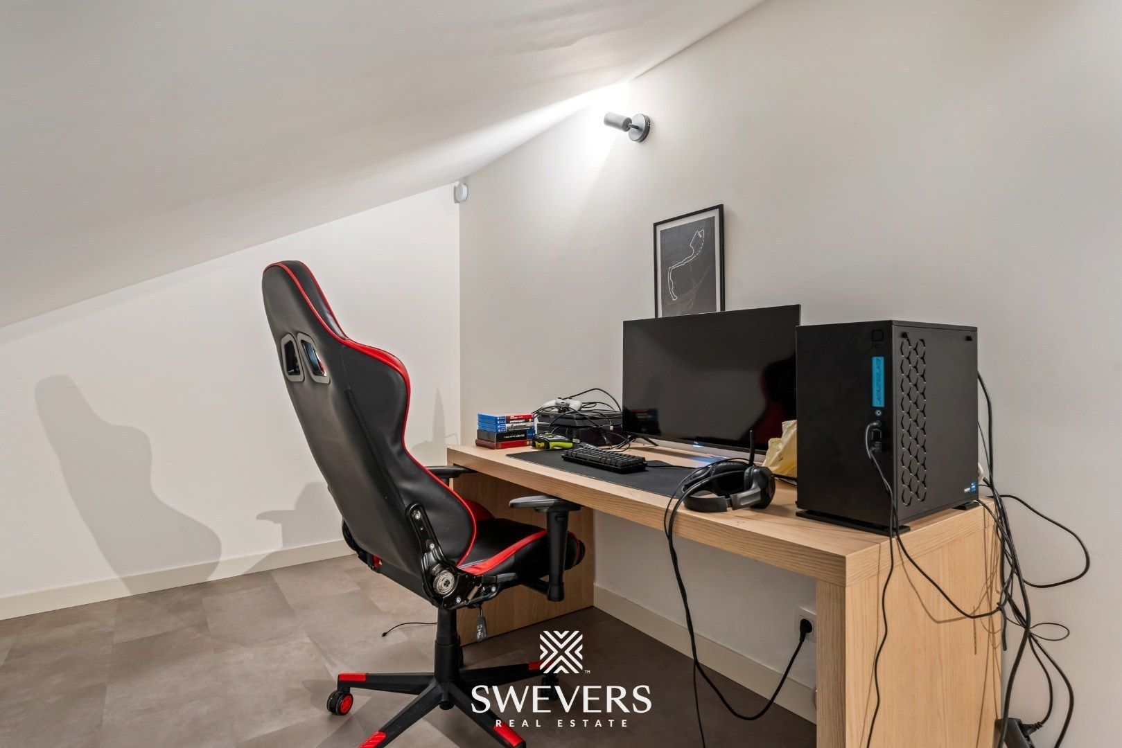 Ruime gerenoveerde villa (306m²) met praktijkmogelijkheden op ZW-perceel (24a68ca) foto 18