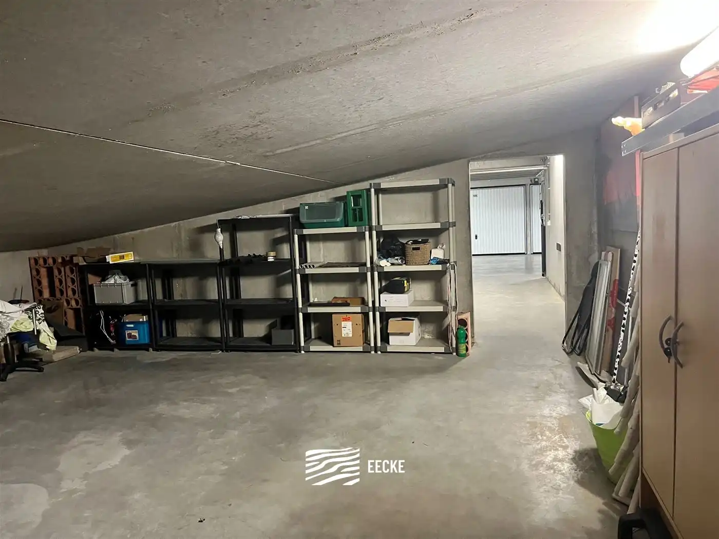 Parking - gesloten garagebox foto 5