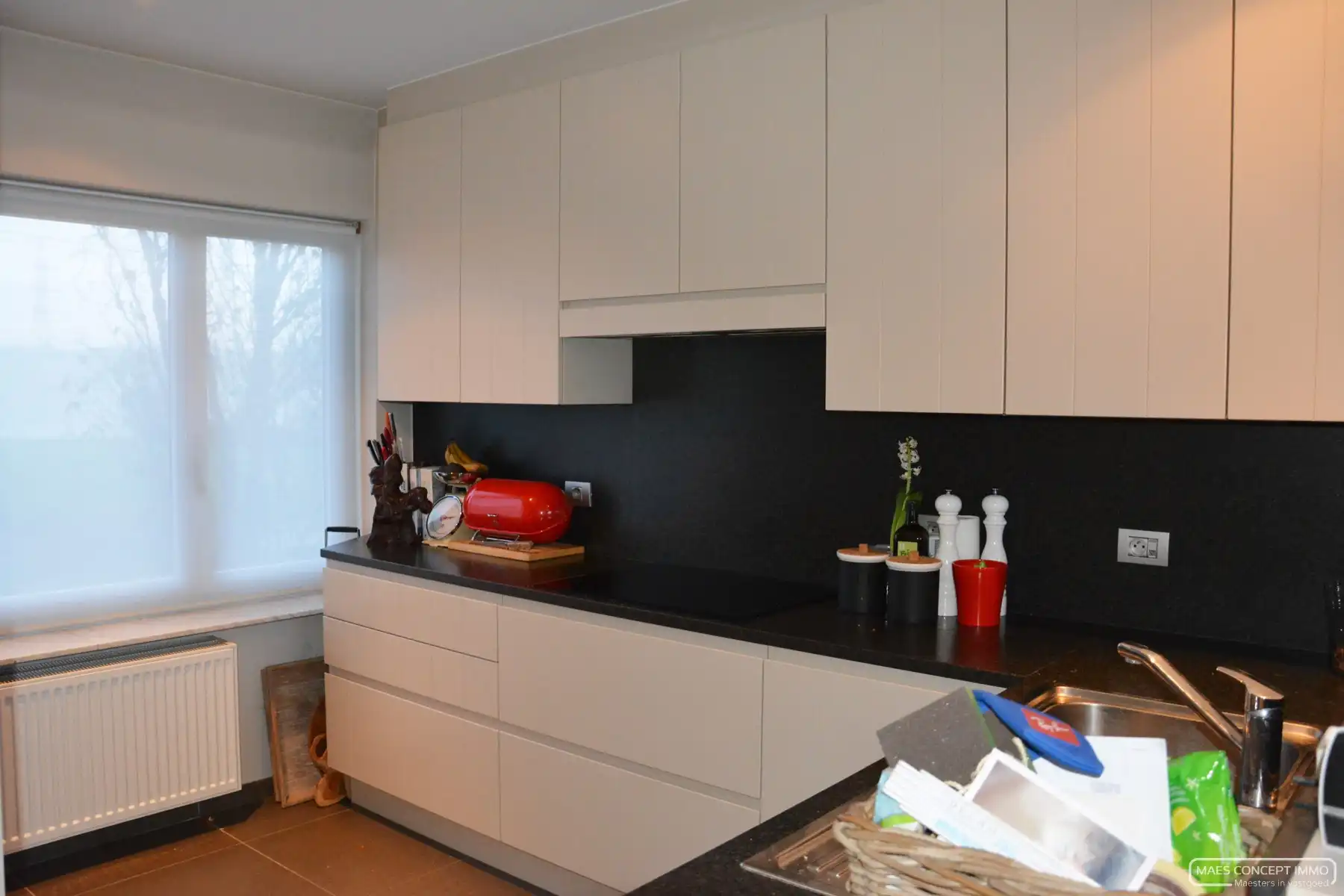 Karaktervolle halfopen woning te huur in centrum van Anzegem foto 4