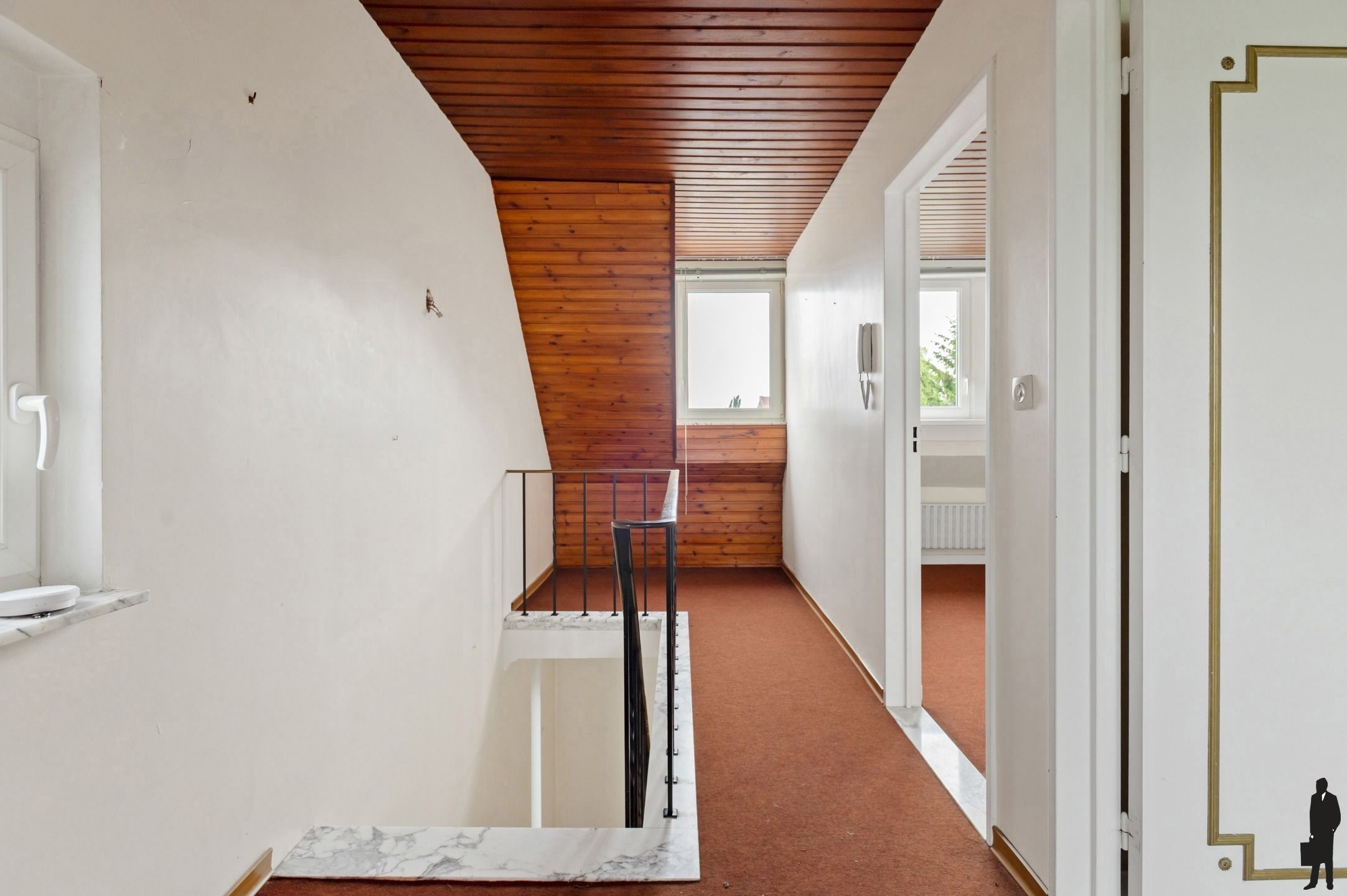 Lichte woning met tuin, garage en 4 slaapkamers foto 18