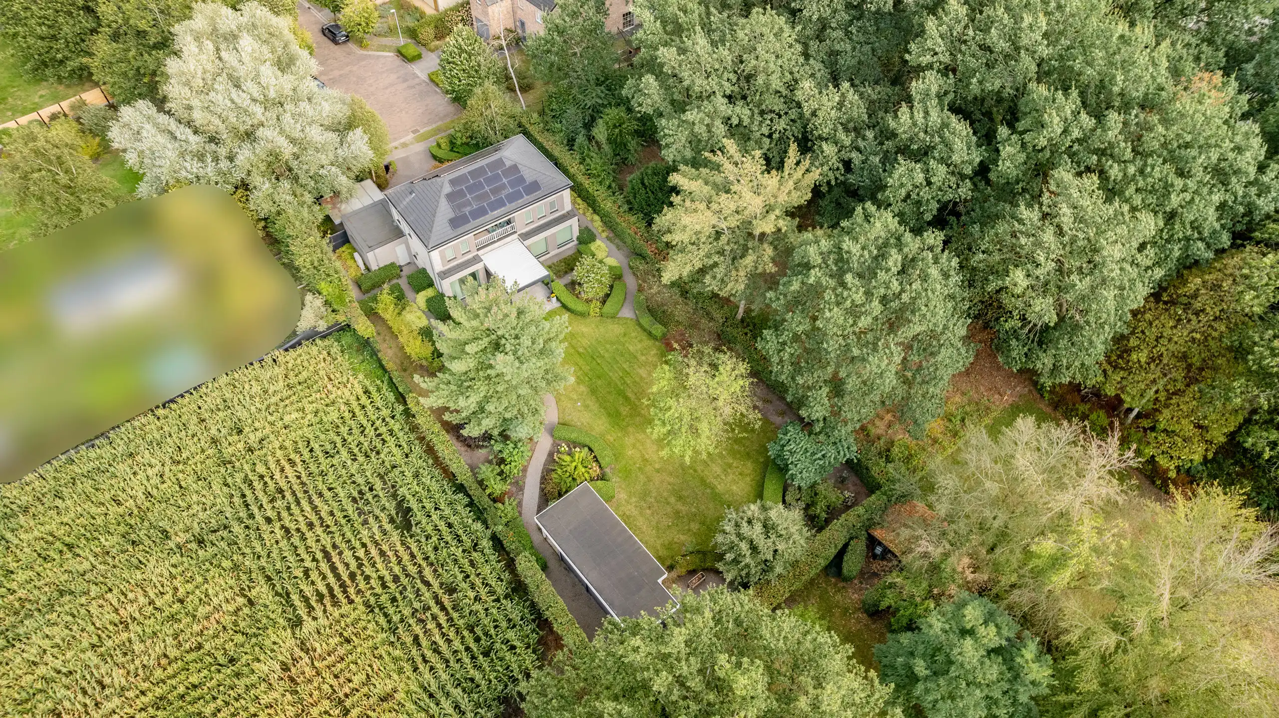 Moderne EPC A-villa op toplocatie nabij scholen en station, met prachtige tuin en privacy foto 52