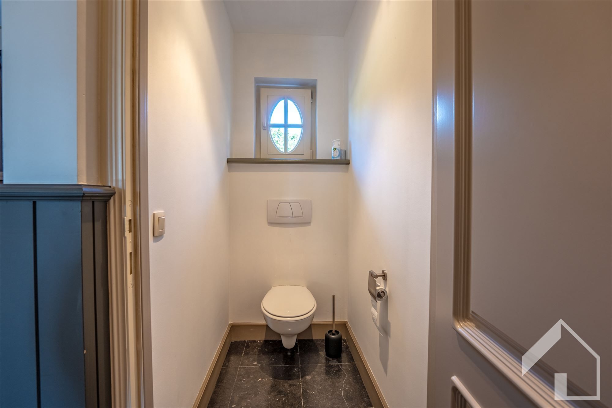 Exclusieve villa met loods, prachtige tuin en topafwerking op ruim 7.400 m²  foto 29