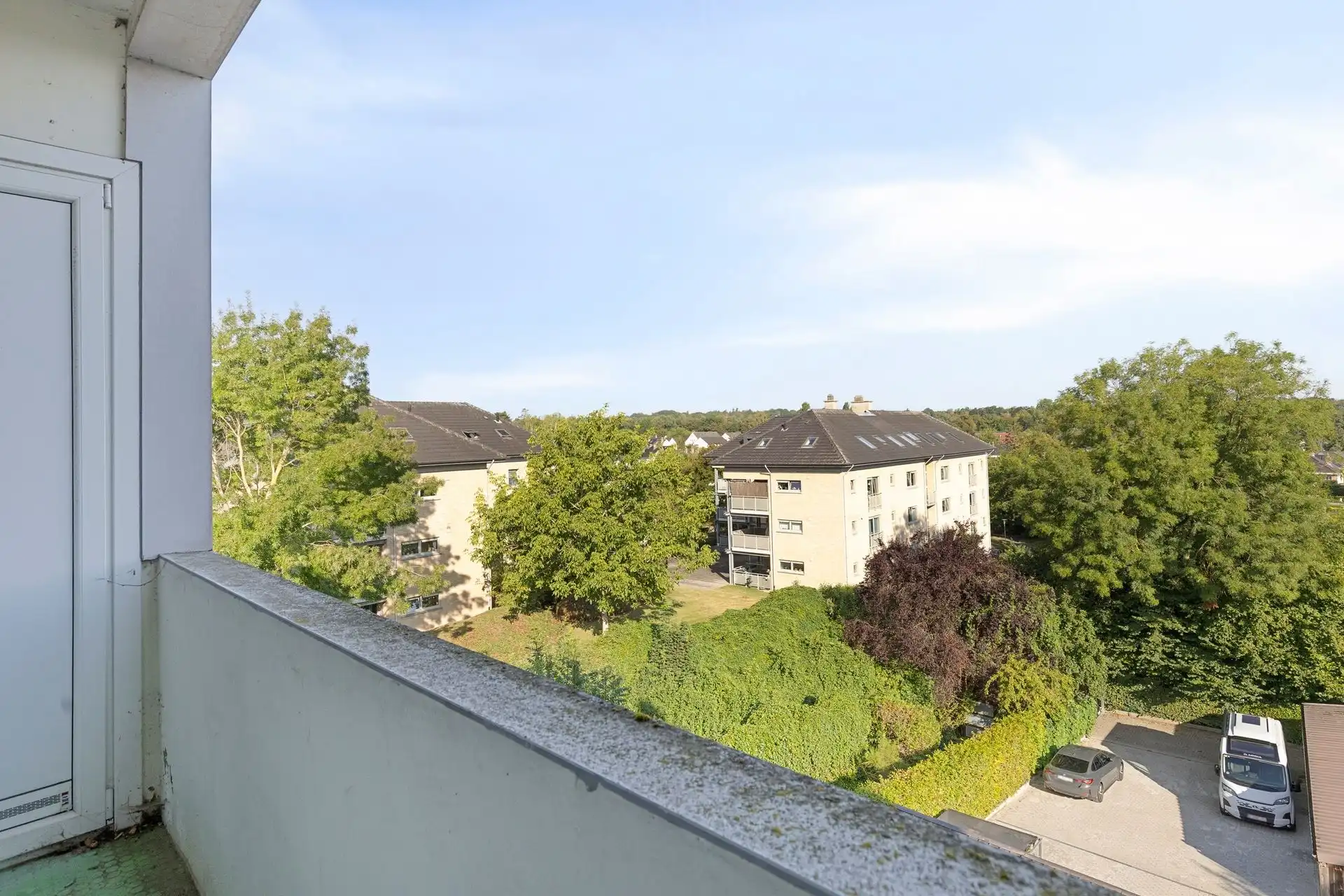 Perfect onderhouden appartement nabij centrum foto 10