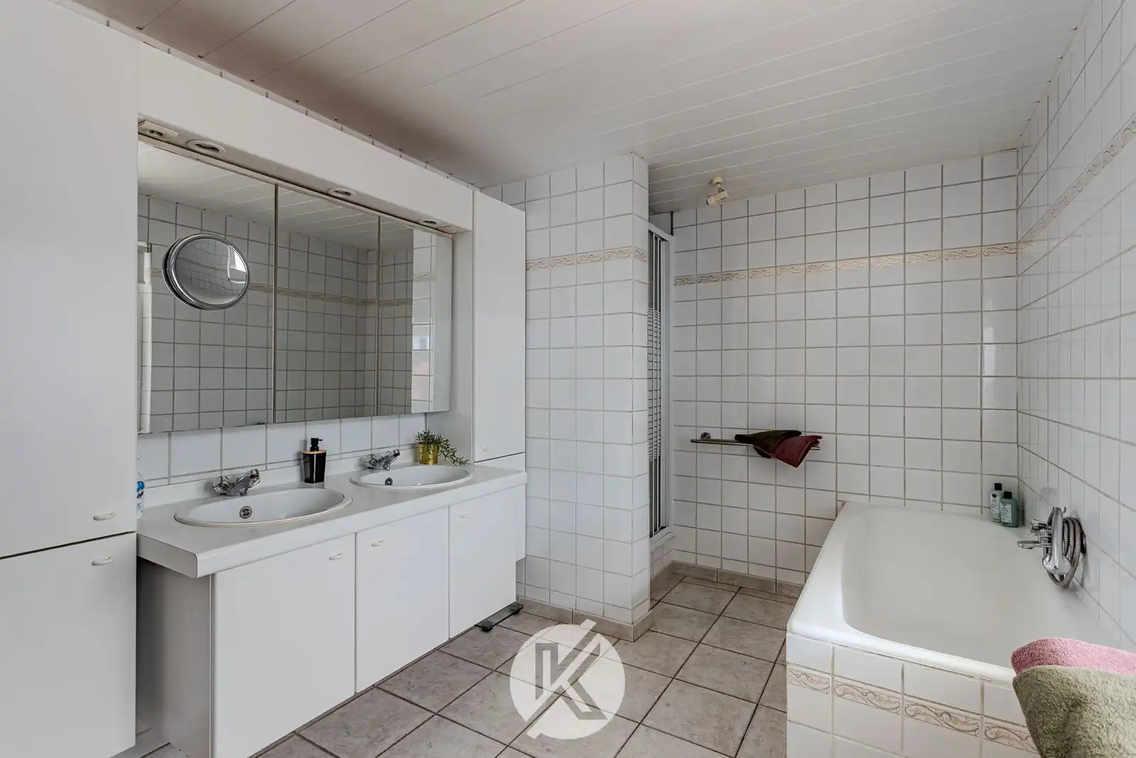 Landelijk gelegen woning met prachtig uitzicht foto 18