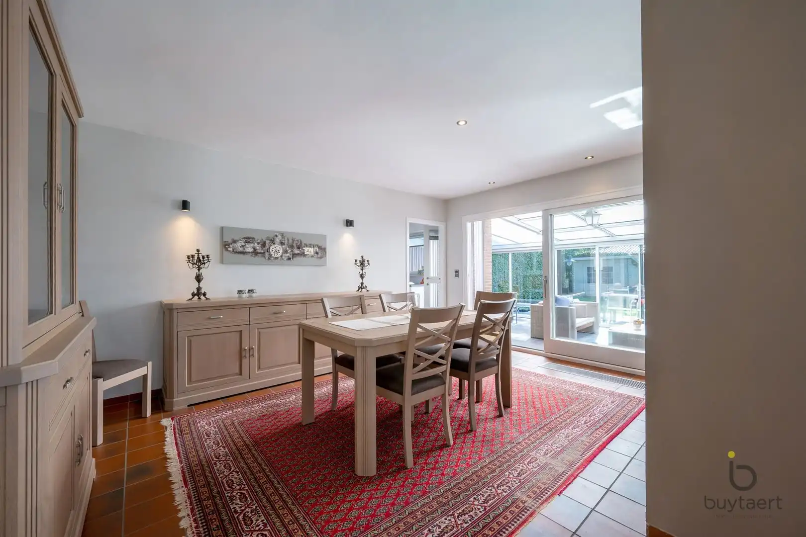 Aangenaam GELIJKVLOERS landhuis in een fijne en groene omgeving! foto 10