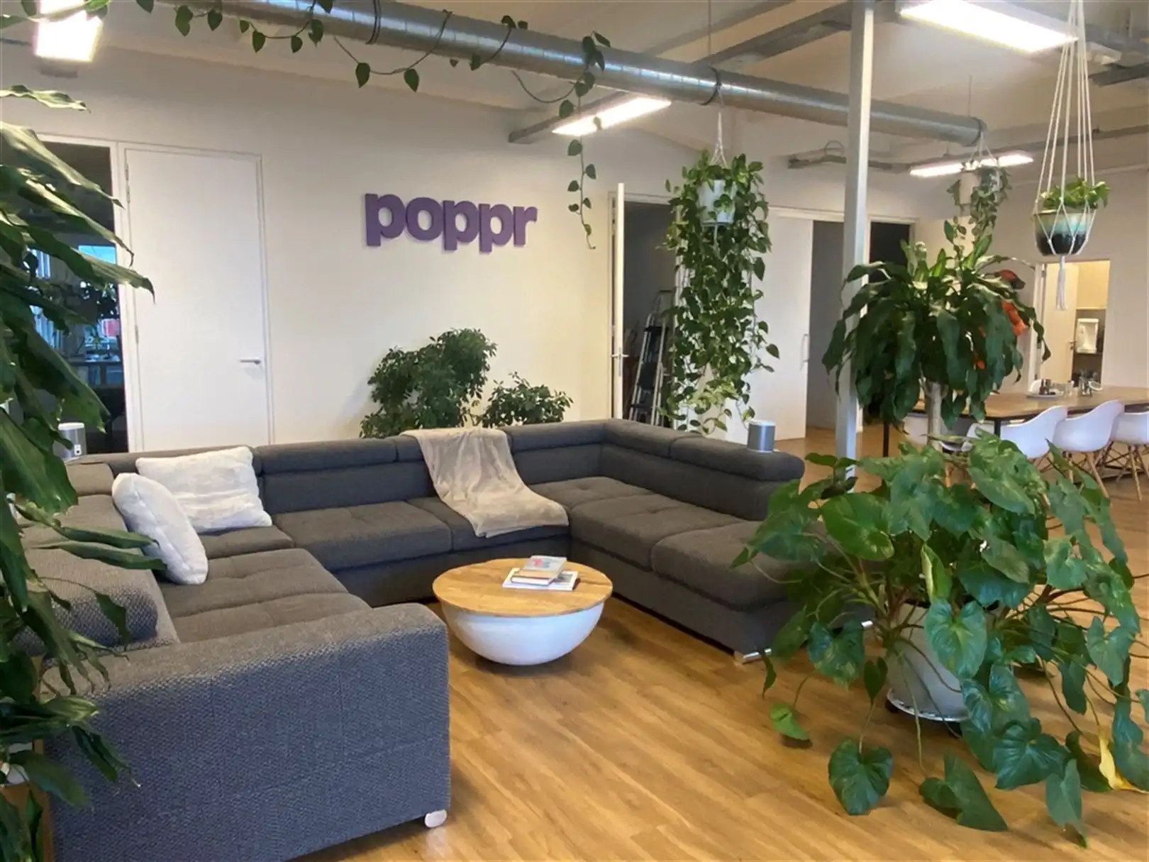 All-in gedeelde kantoren in Handelsdokcenter te Gent foto 6