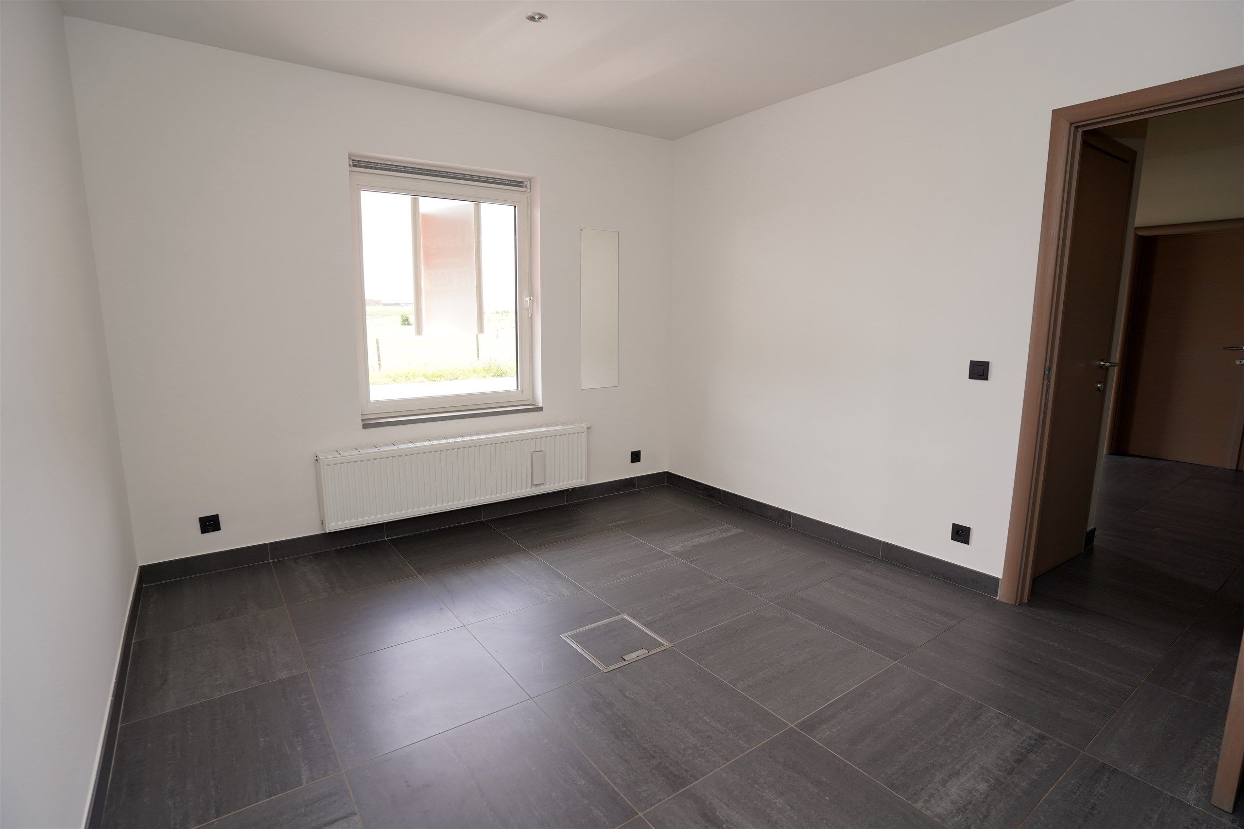 Bijzonder uime halfopen woning met Landelijke Rust op 954 m! foto 15
