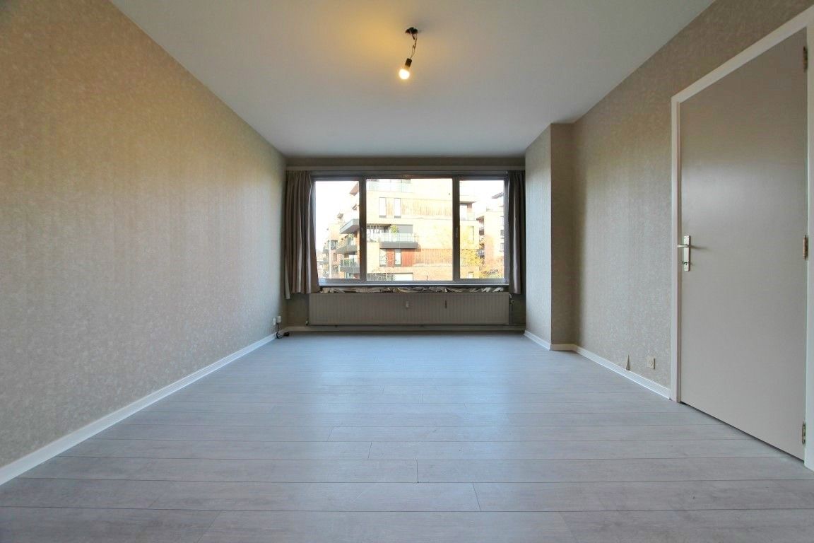 Appartement op rustige locatie in centrum Sint-Truiden foto 3